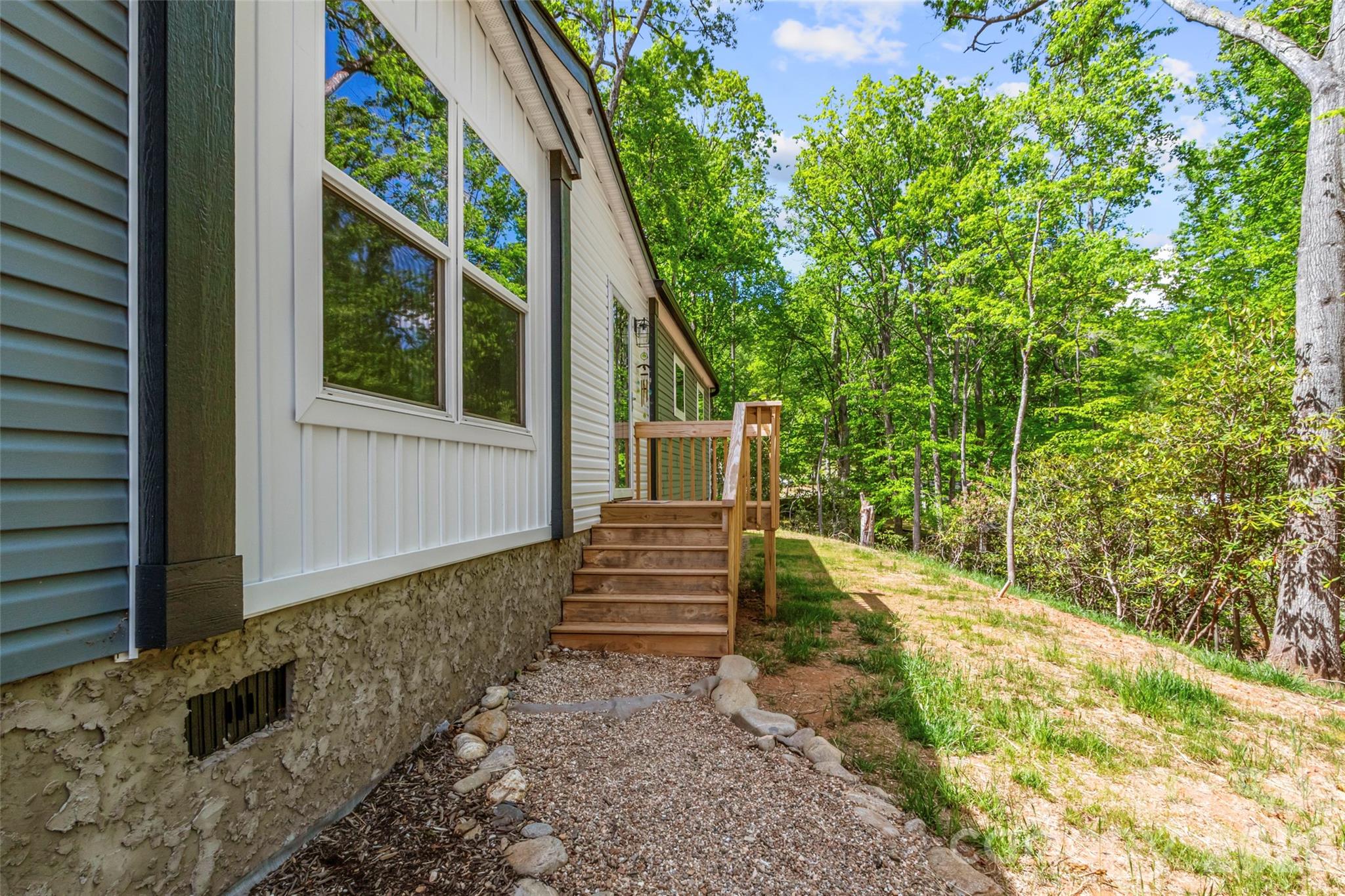 293 Spar Mill Road — Burnsville