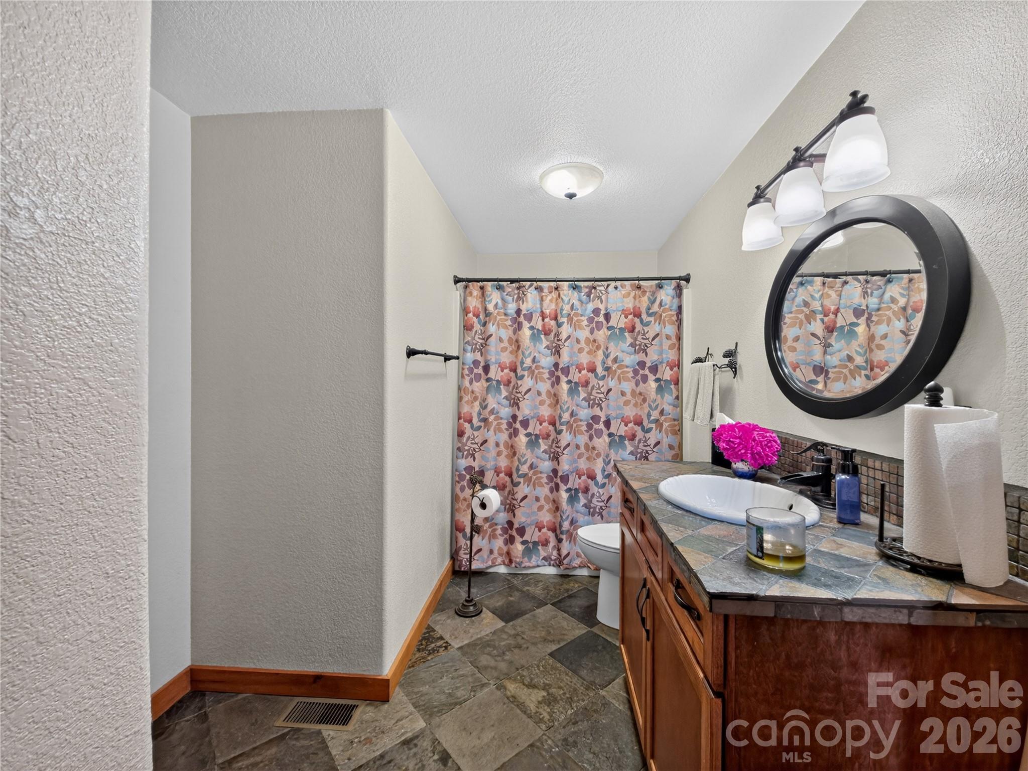371 Hickory Loop Road — Rutherfordton