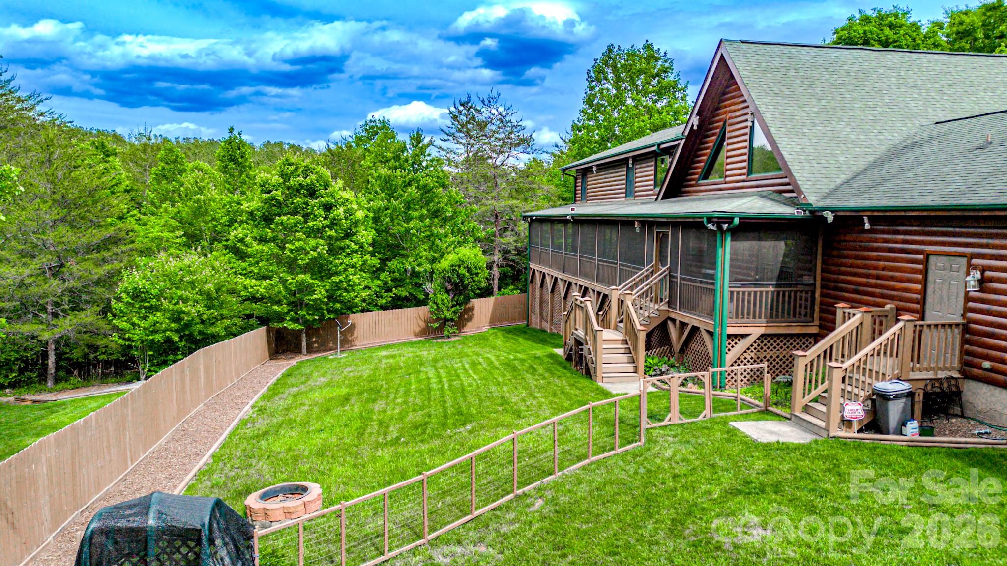 371 Hickory Loop Road — Rutherfordton