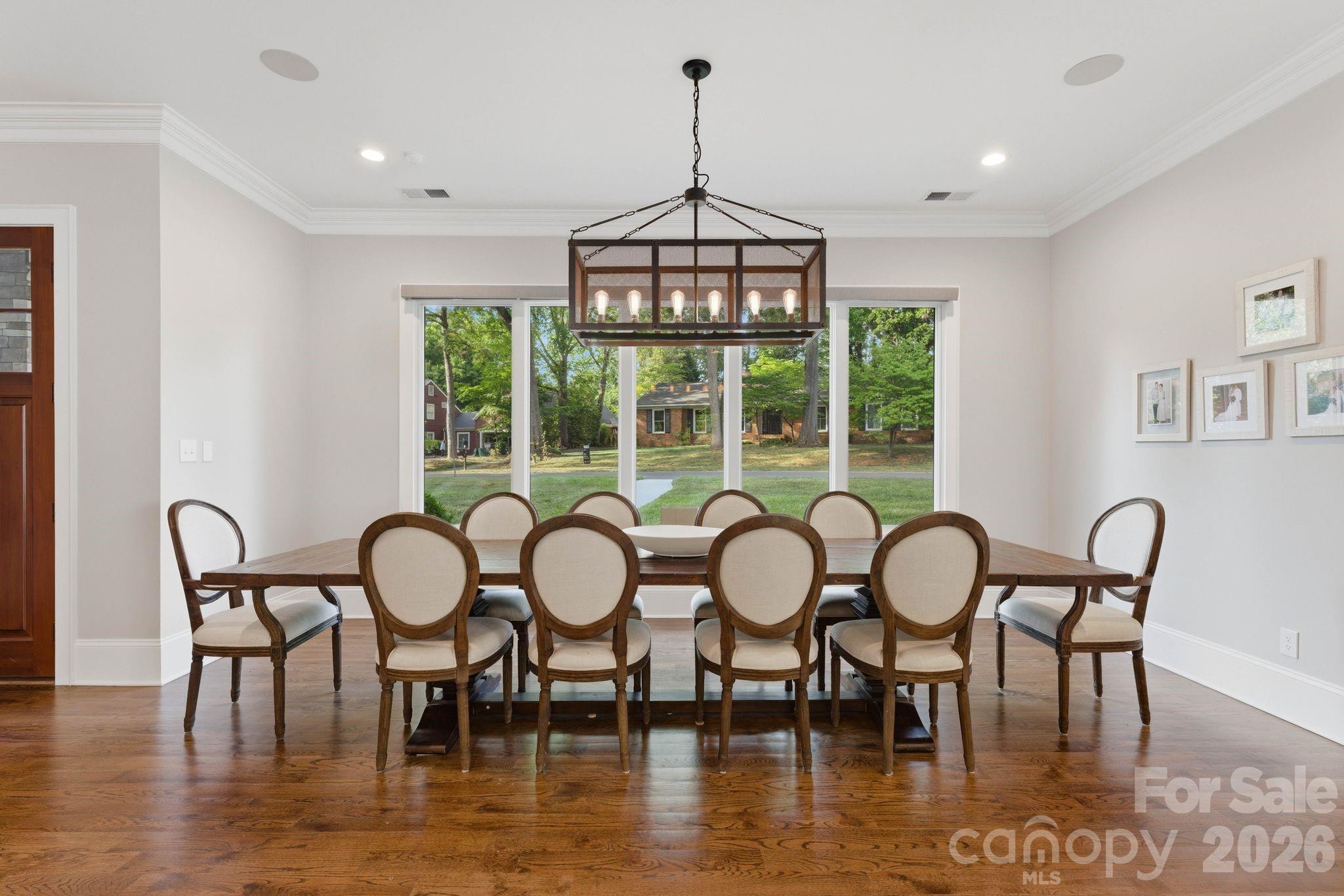 400 Glen Oaks Road — Charlotte
