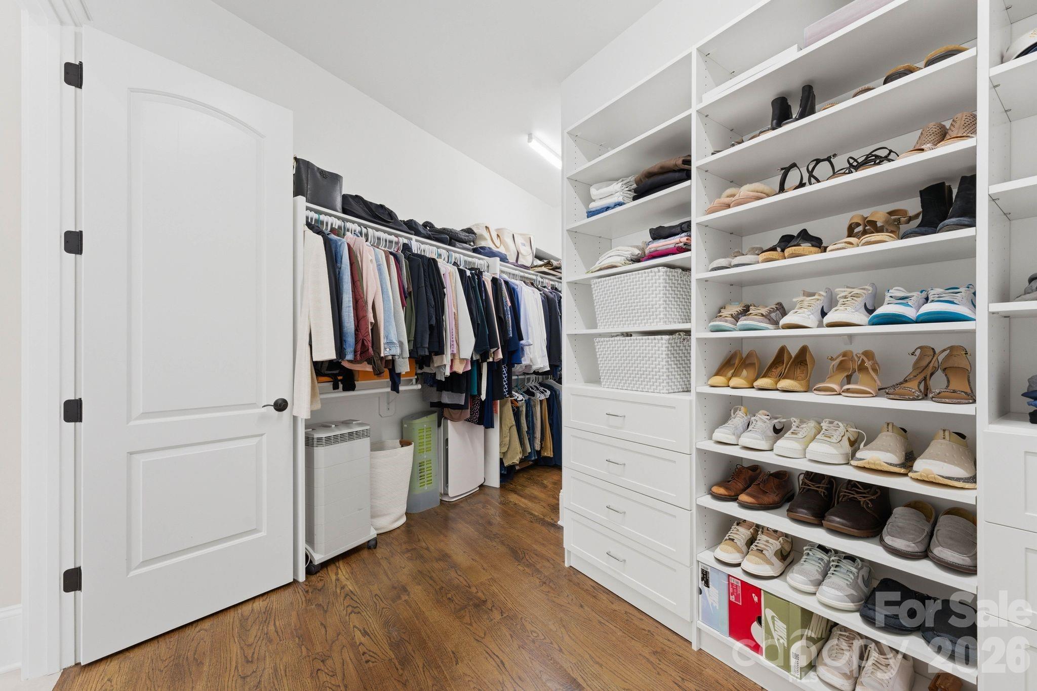 400 Glen Oaks Road — Charlotte