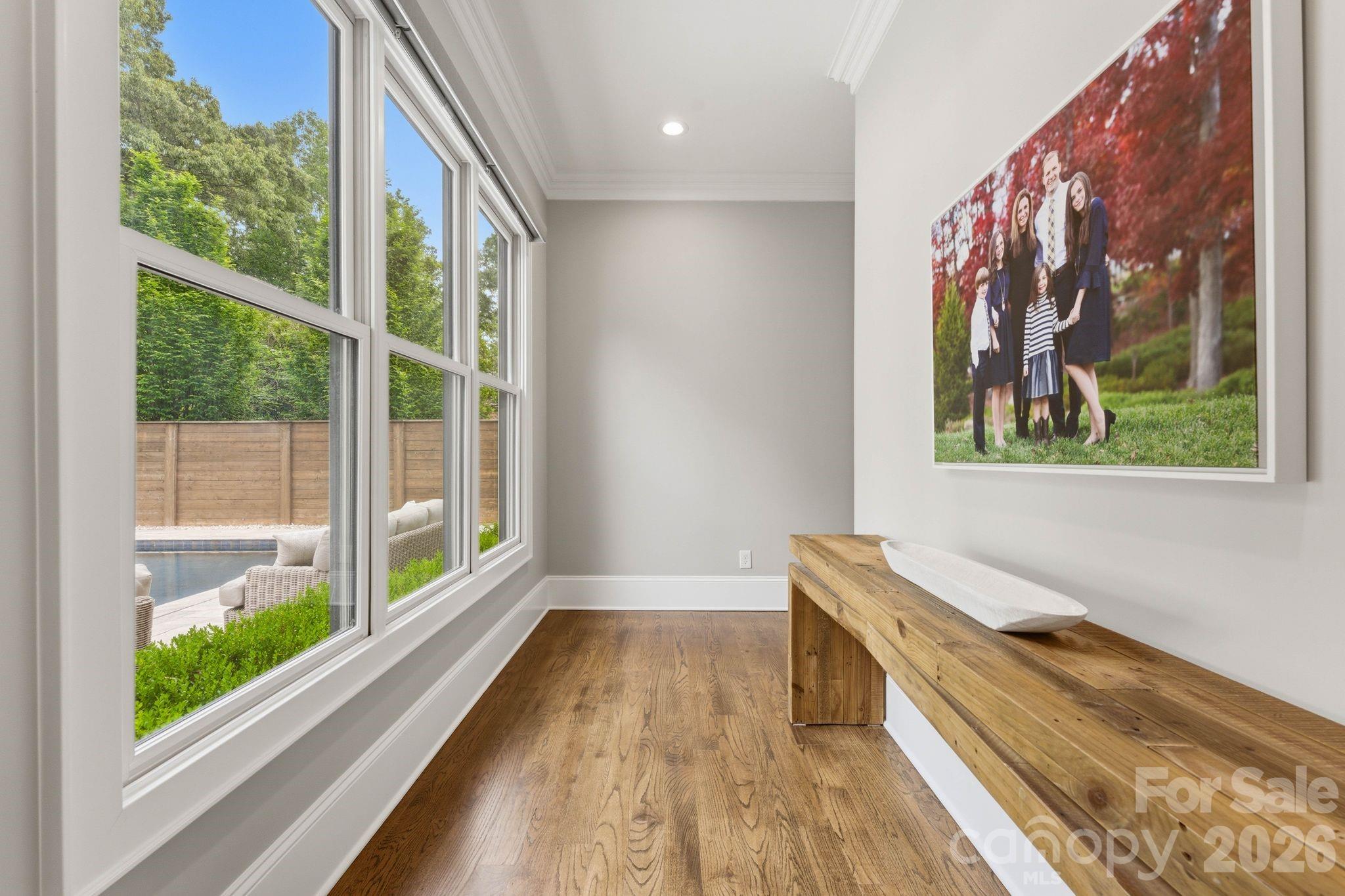 400 Glen Oaks Road — Charlotte