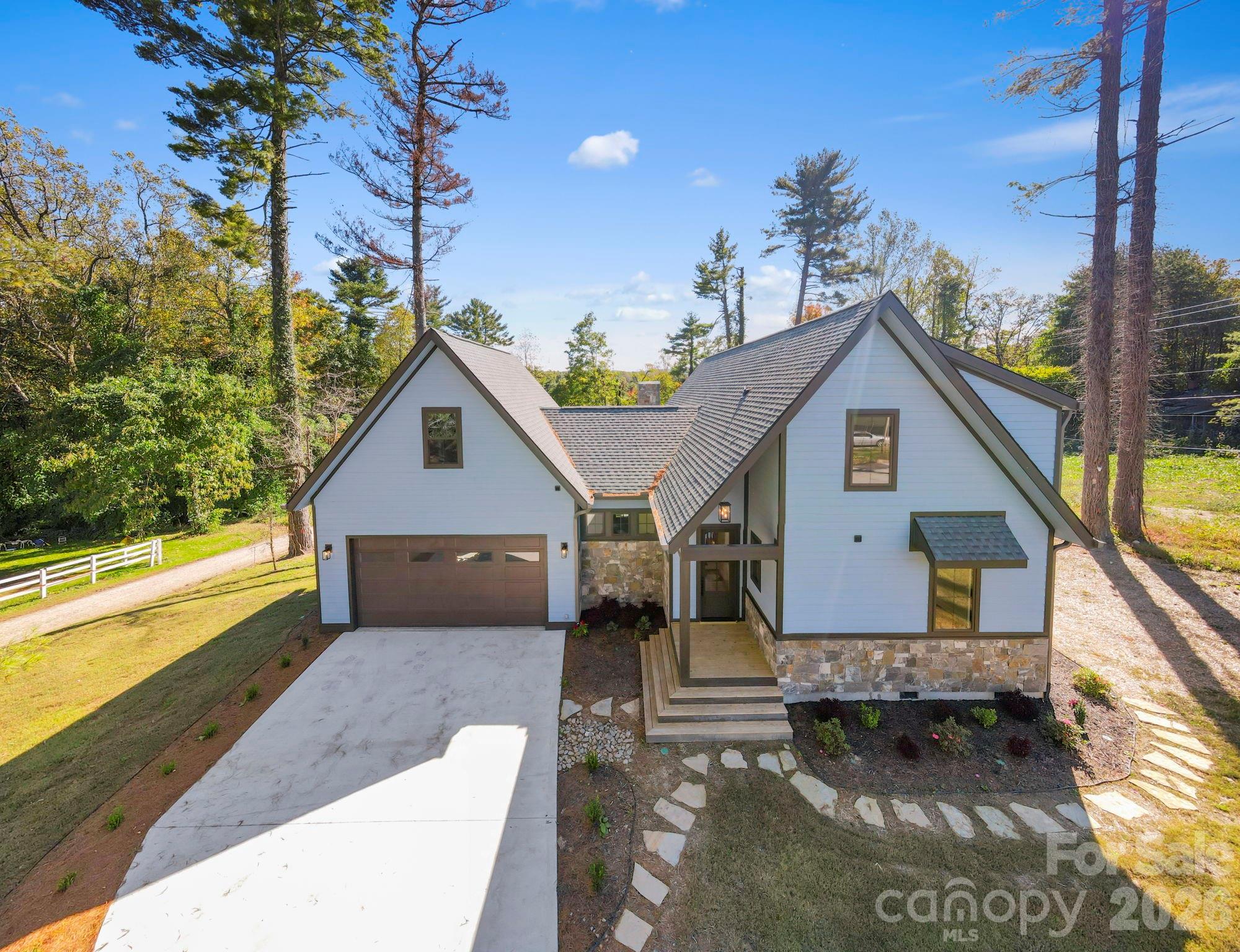 154 Osceola Road — Hendersonville