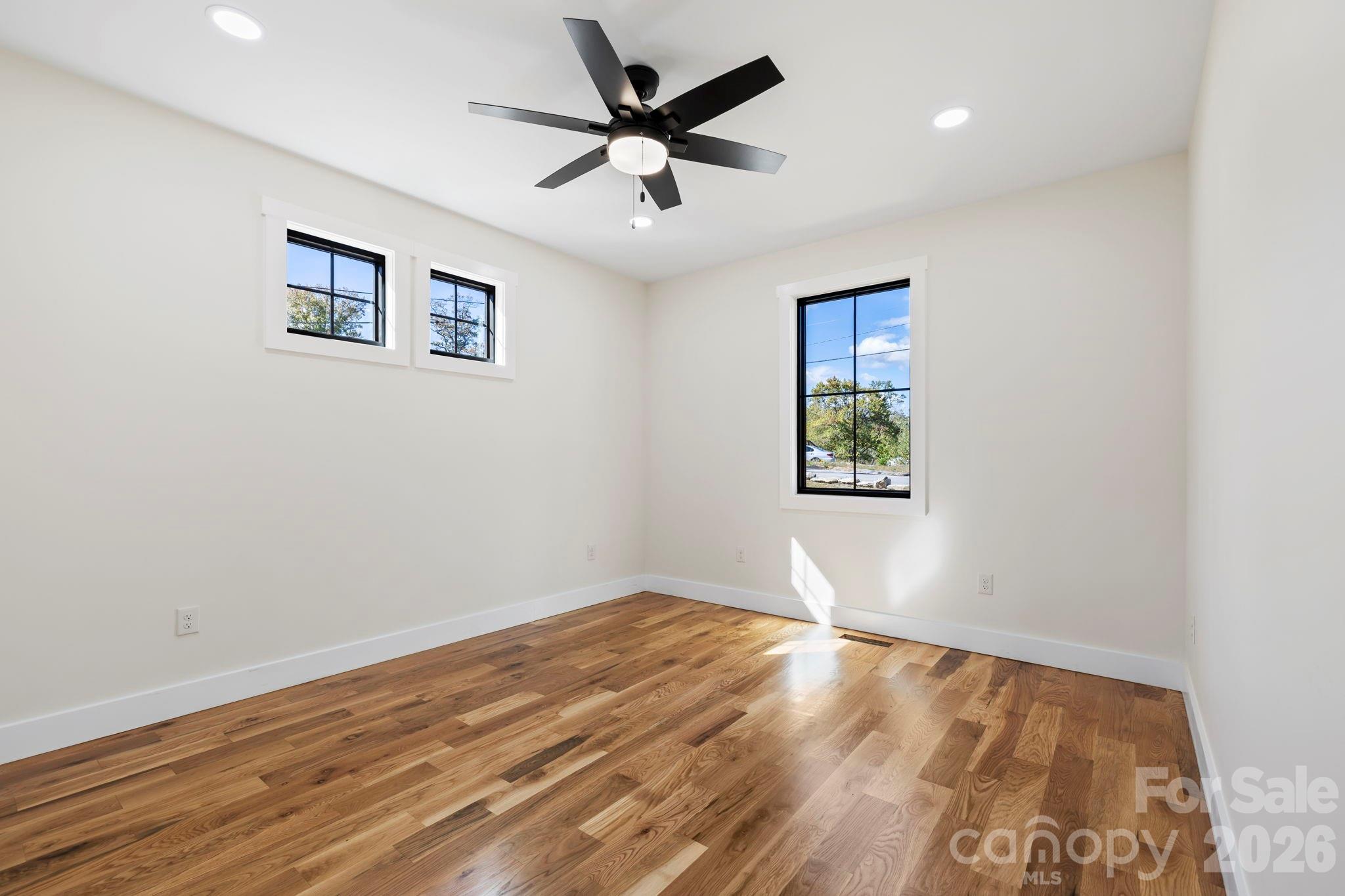 154 Osceola Road — Hendersonville