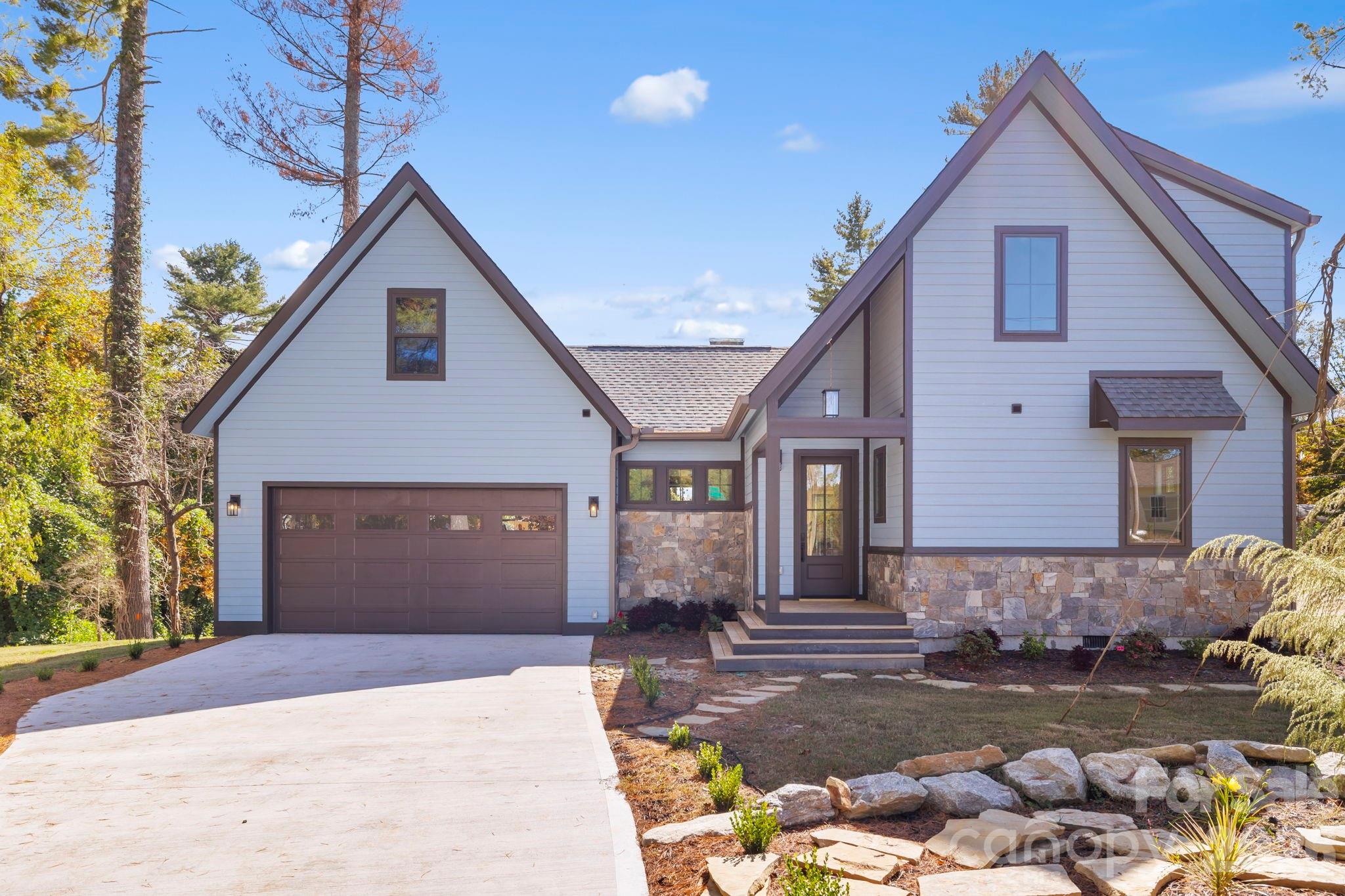154 Osceola Road — Hendersonville