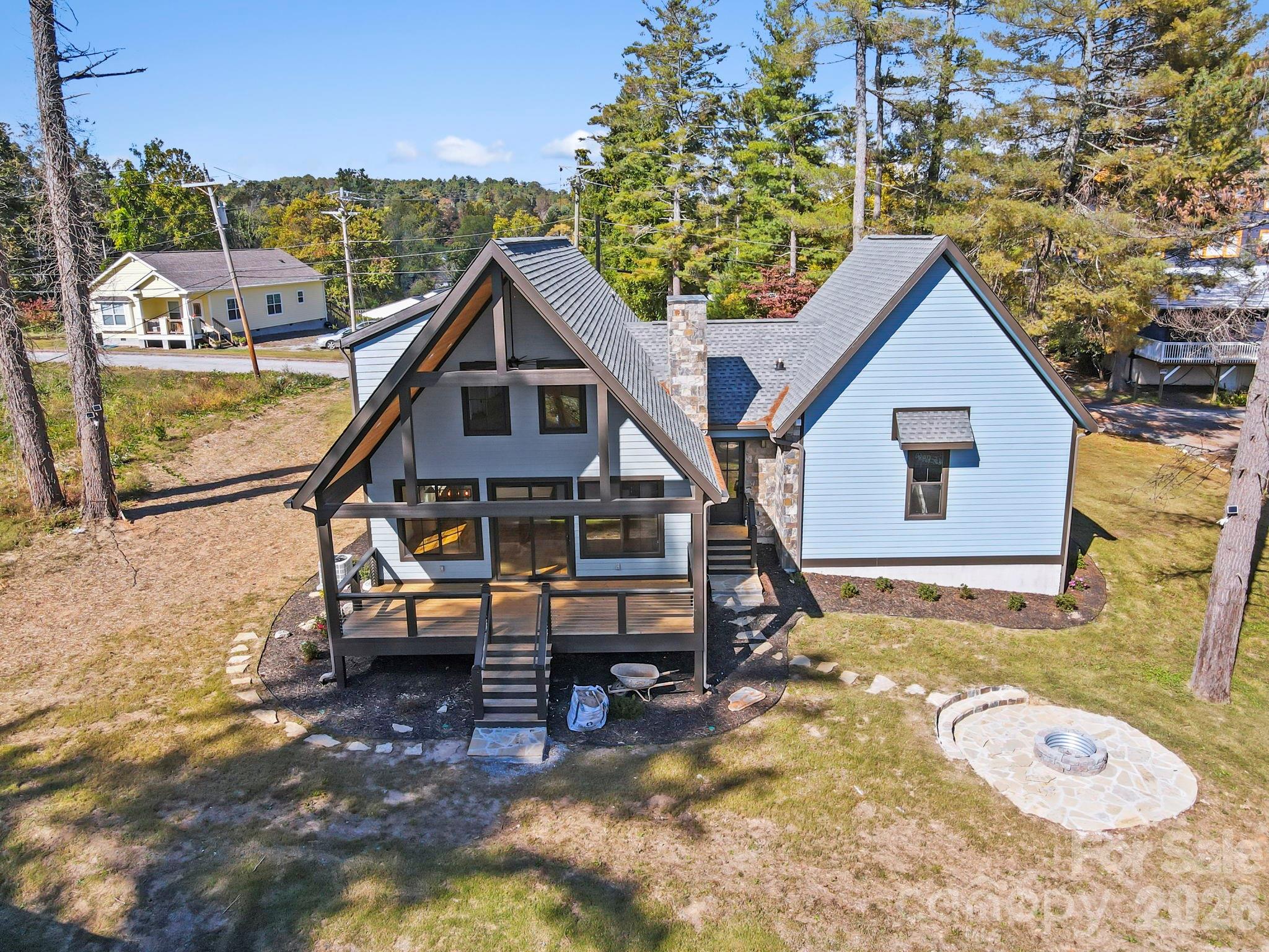154 Osceola Road — Hendersonville