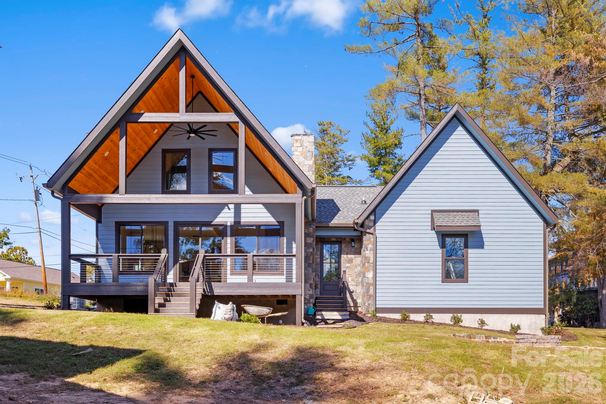 154 Osceola Road — Hendersonville