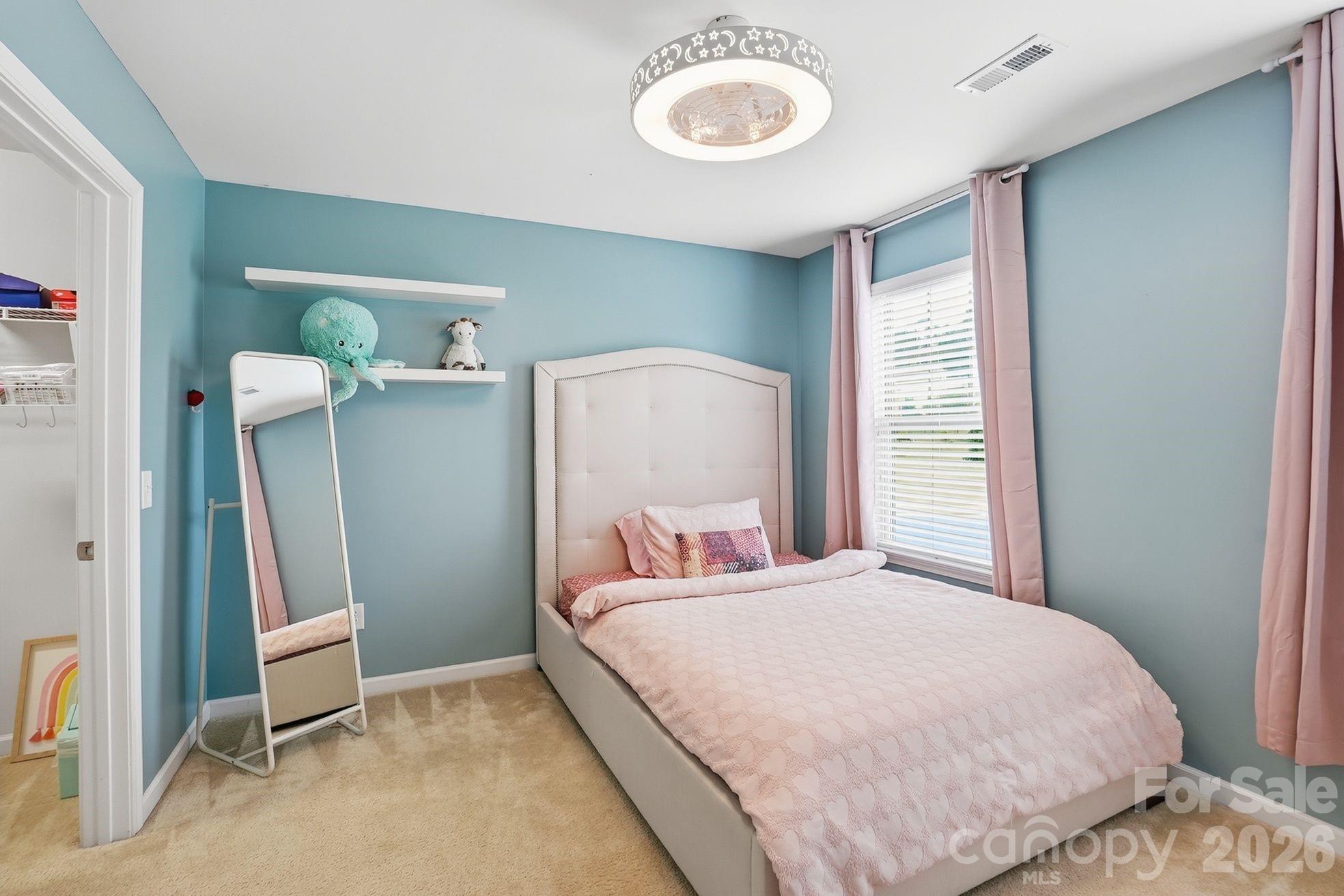 17504 Austins Creek Drive — Charlotte