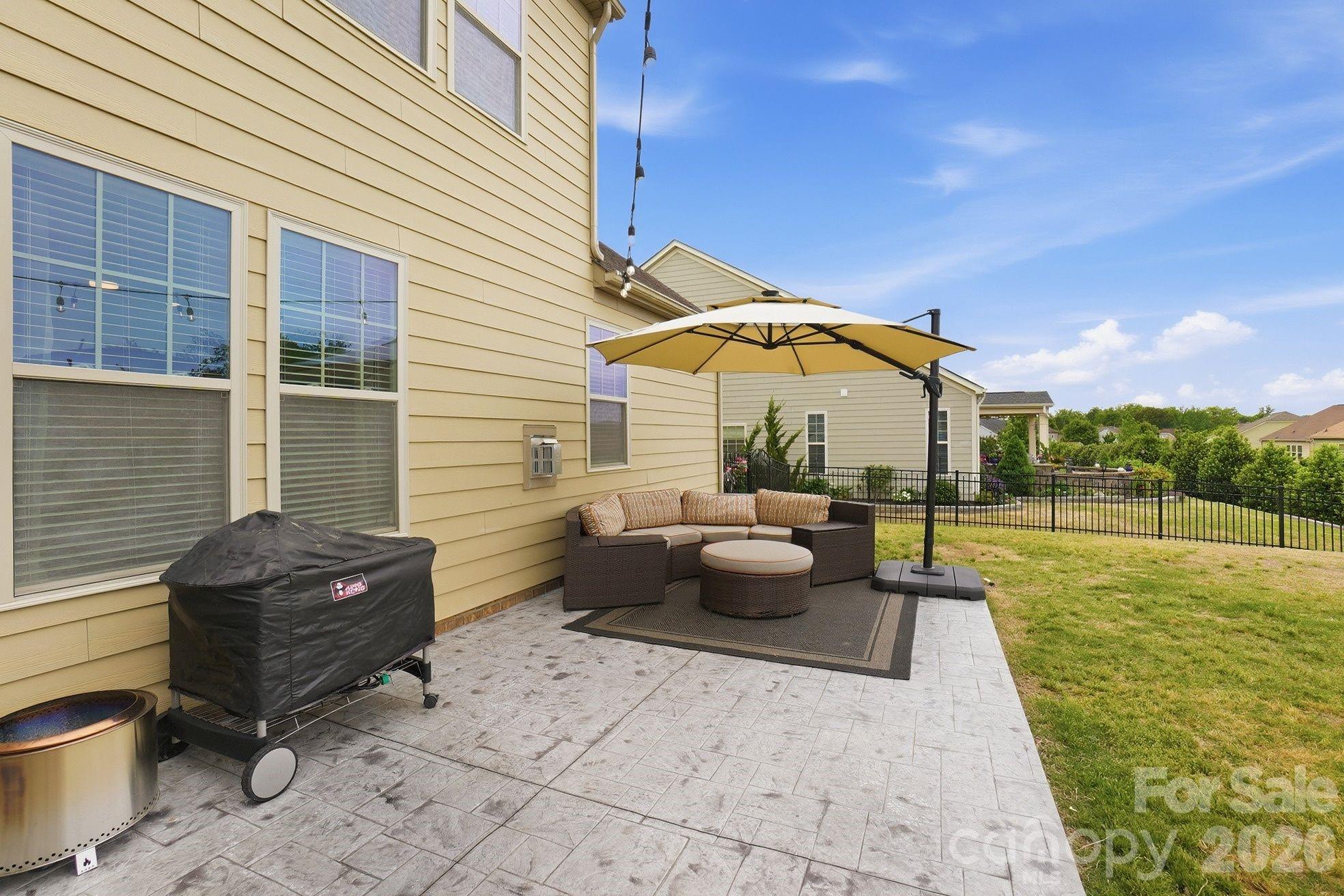 17504 Austins Creek Drive — Charlotte