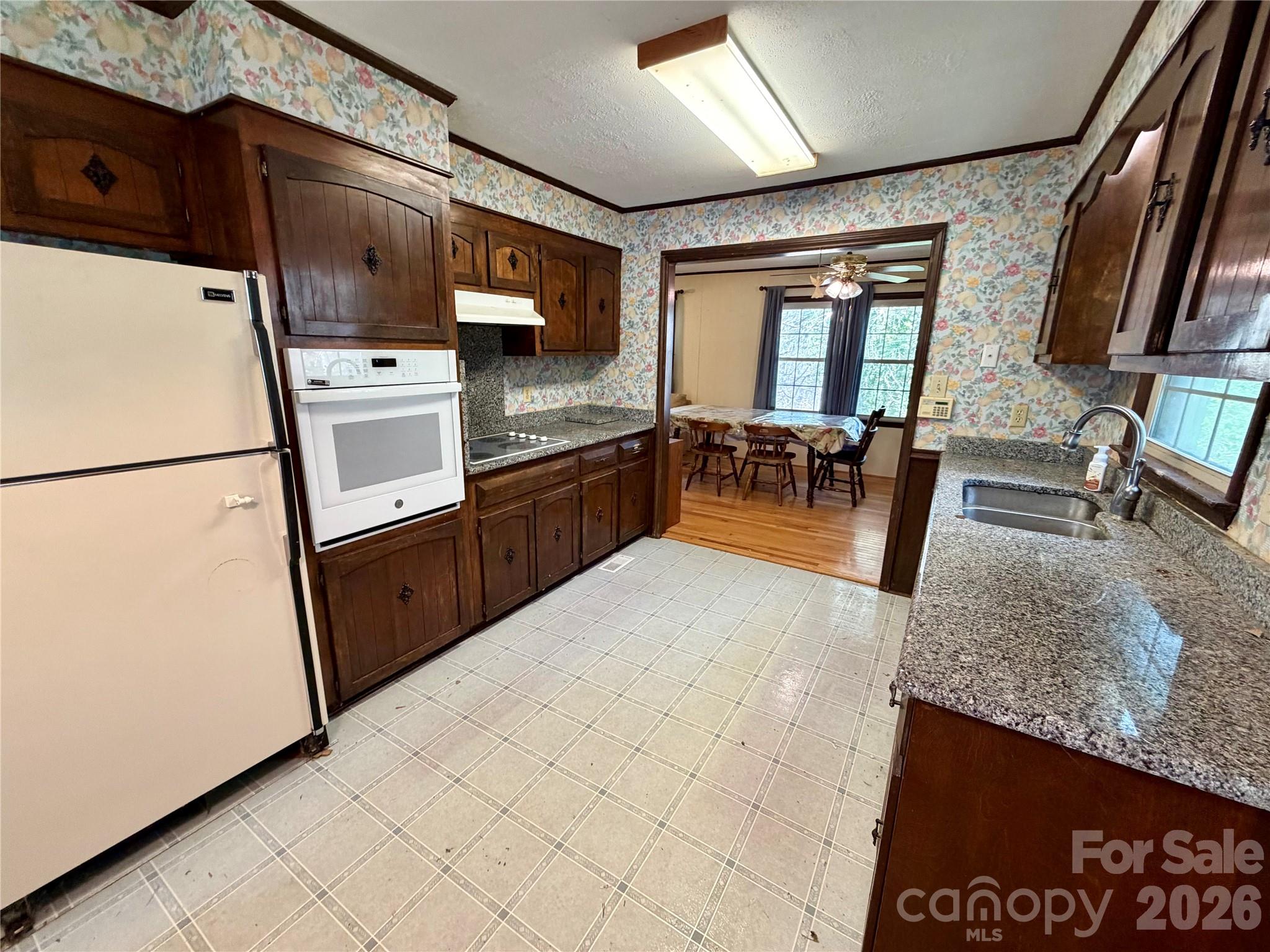 2925 Sparrow Springs Road — Gastonia