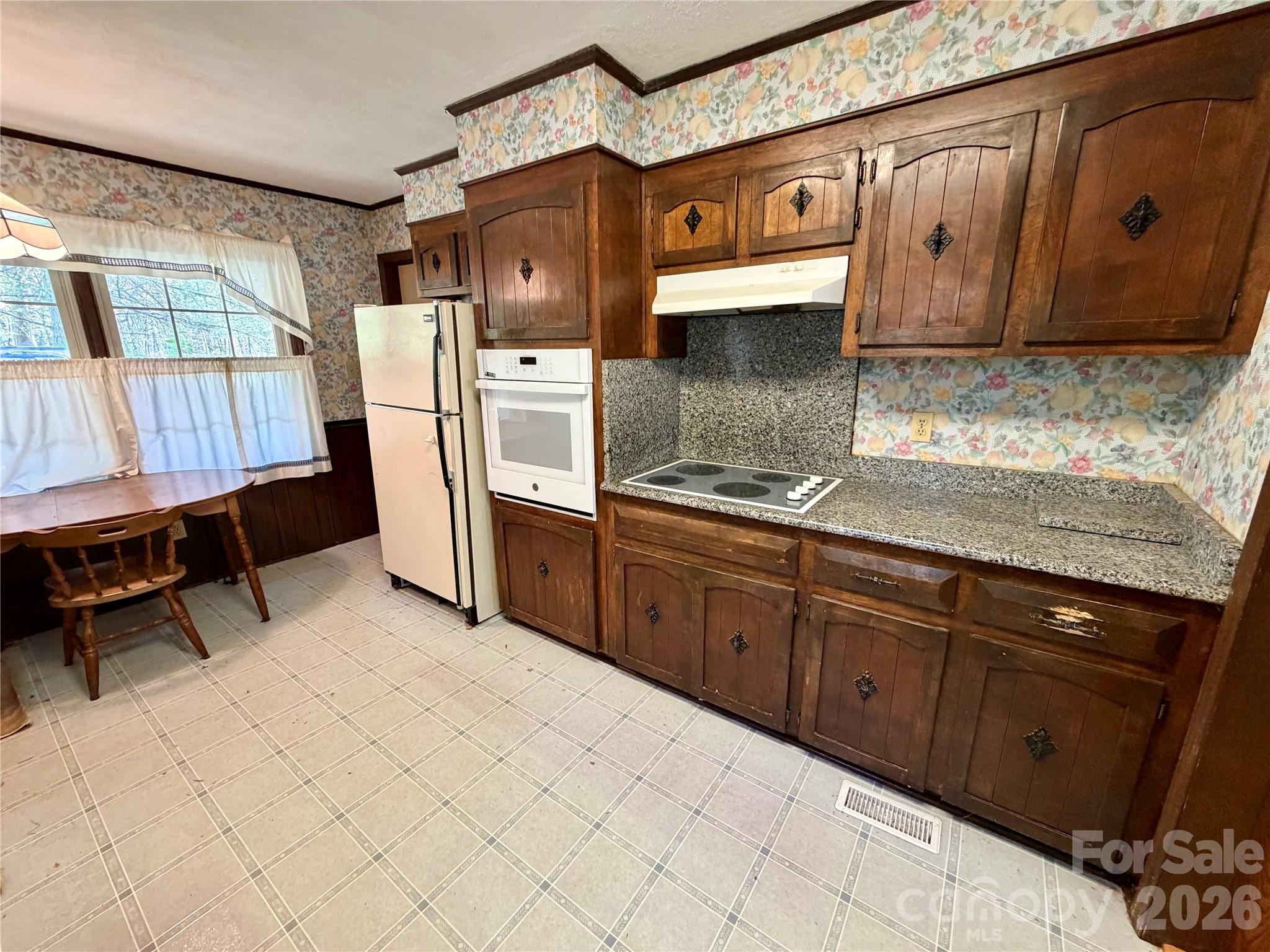 2925 Sparrow Springs Road — Gastonia