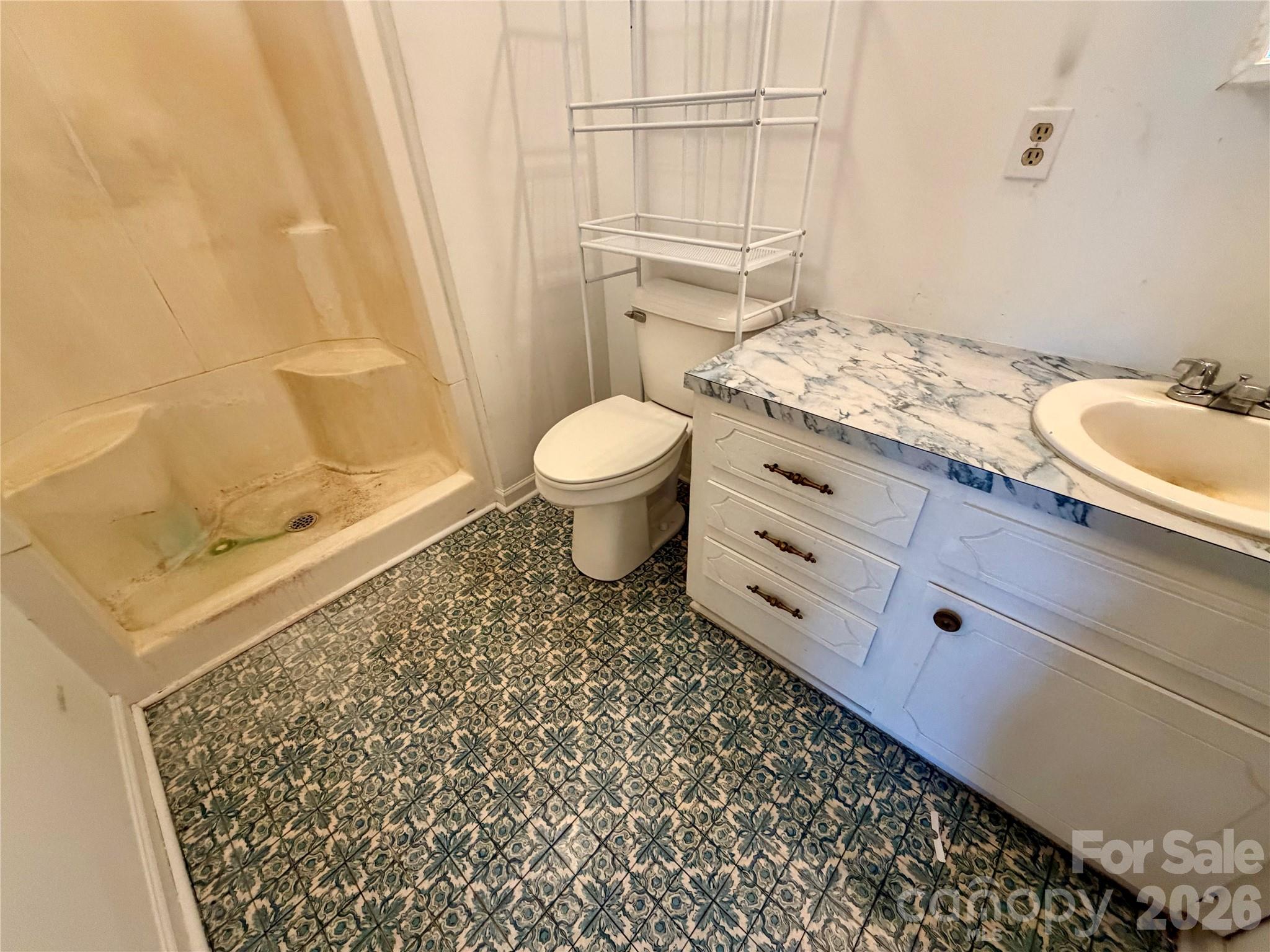 2925 Sparrow Springs Road — Gastonia