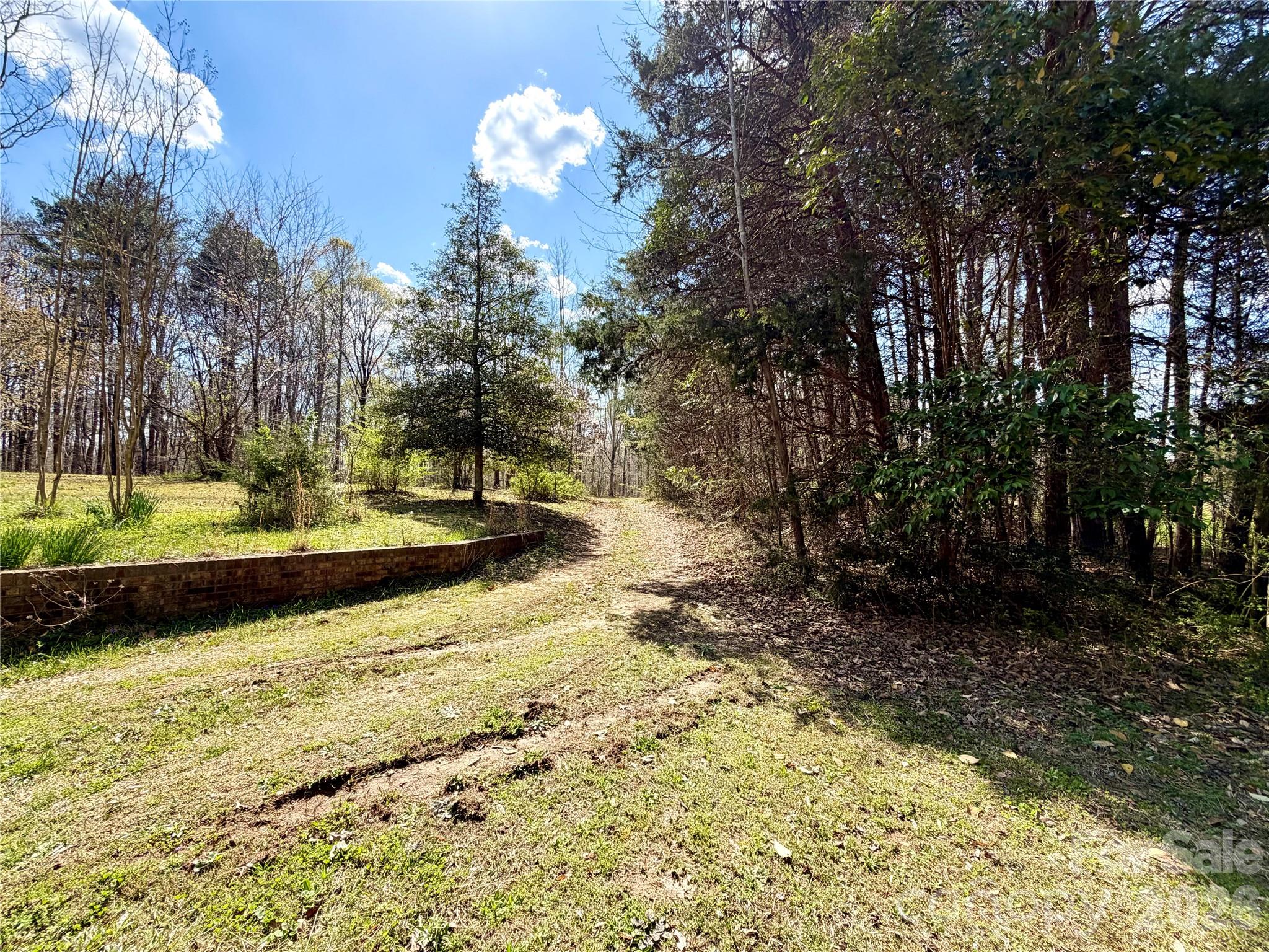 2925 Sparrow Springs Road — Gastonia