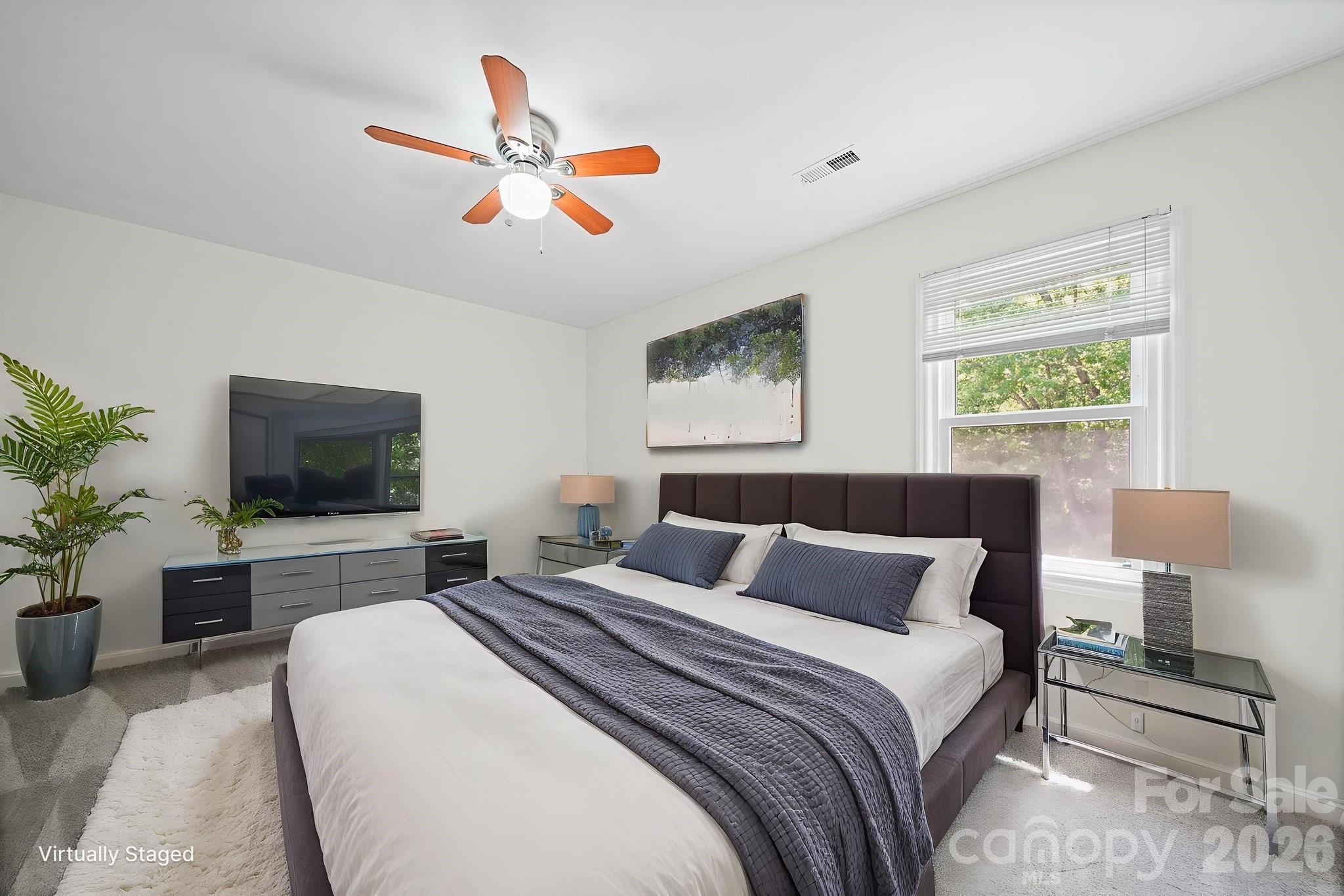 6520 Dougherty Drive — Charlotte
