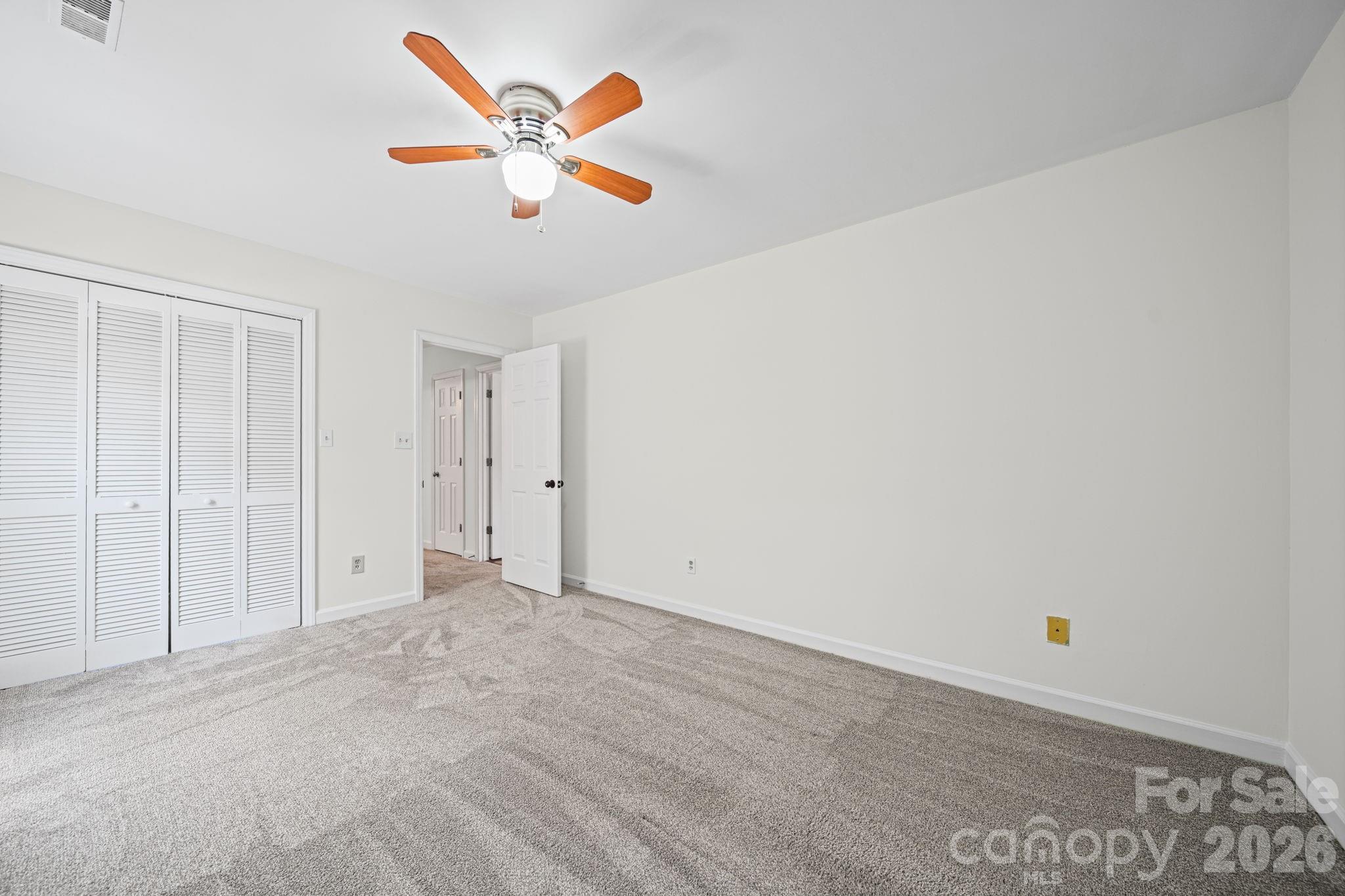 6520 Dougherty Drive — Charlotte