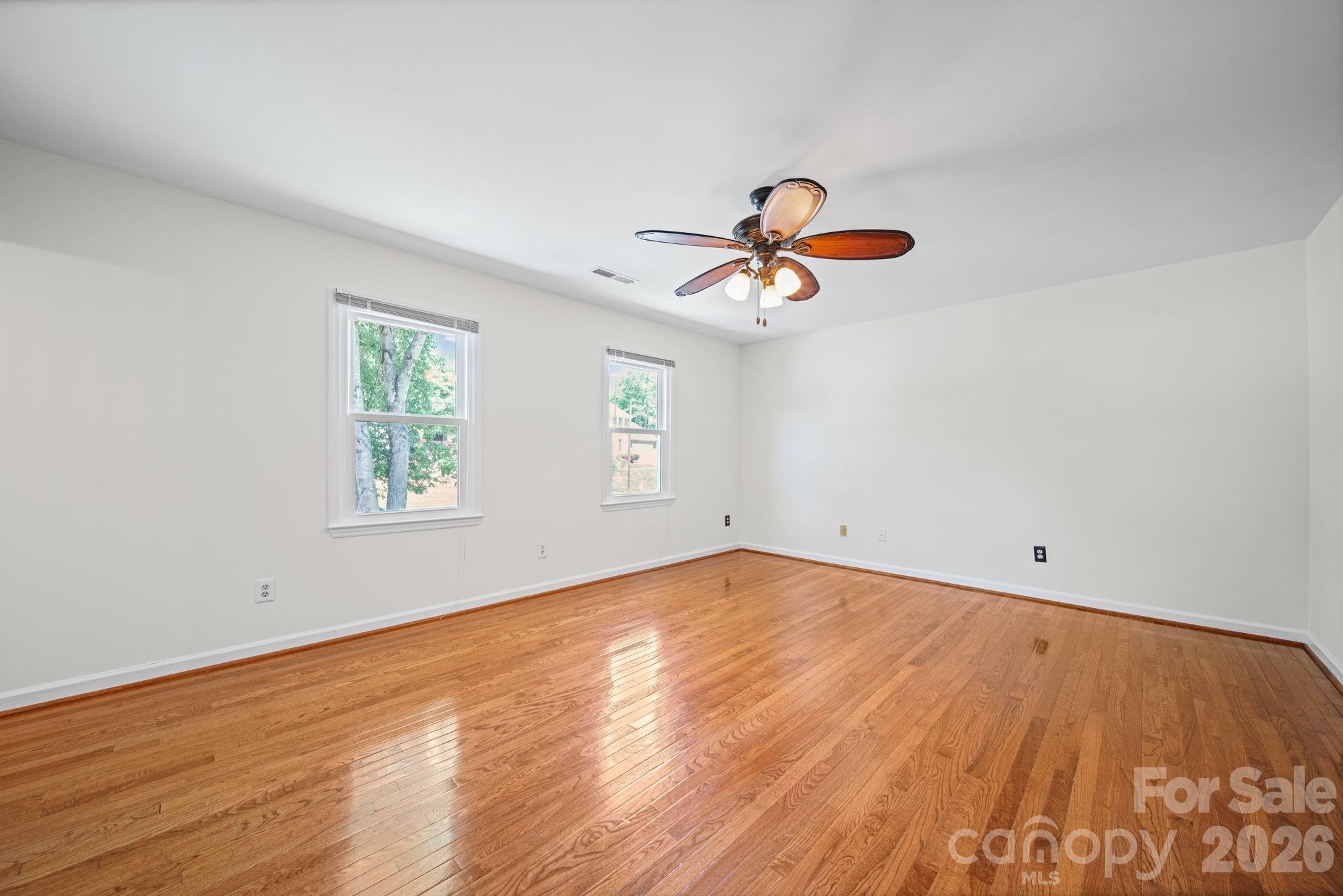 6520 Dougherty Drive — Charlotte