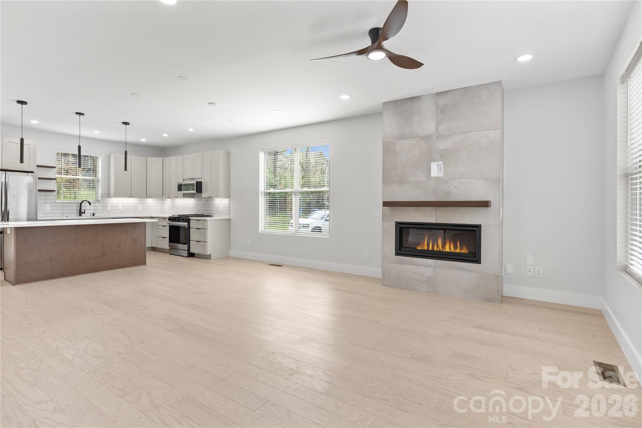 89 Oakley Road — Asheville