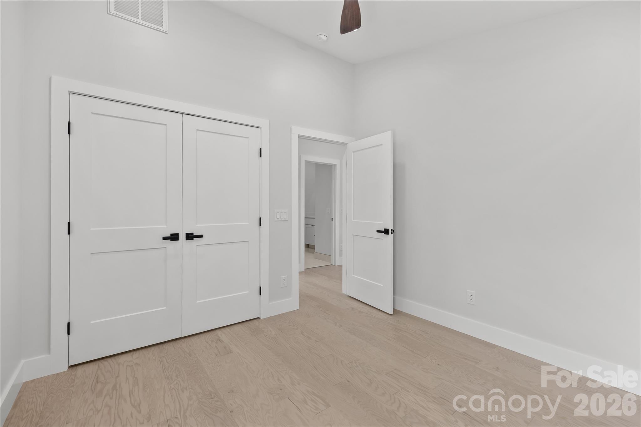 89 Oakley Road — Asheville