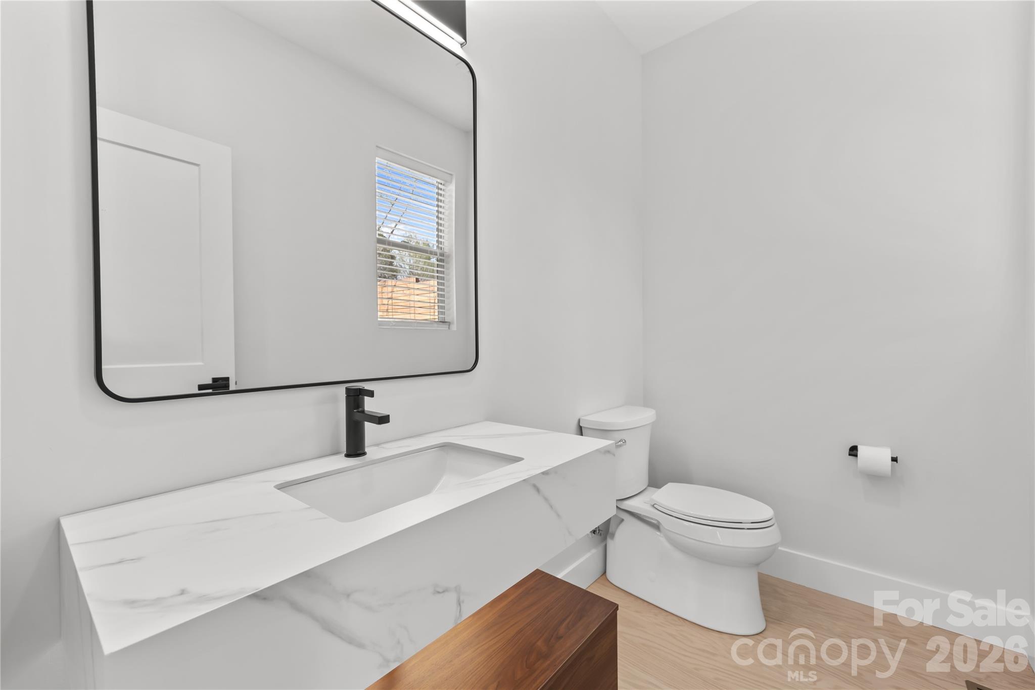 89 Oakley Road — Asheville