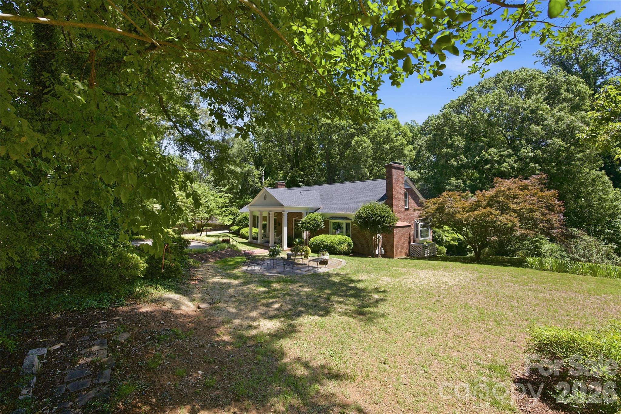 455 Heathcote Drive — Statesville
