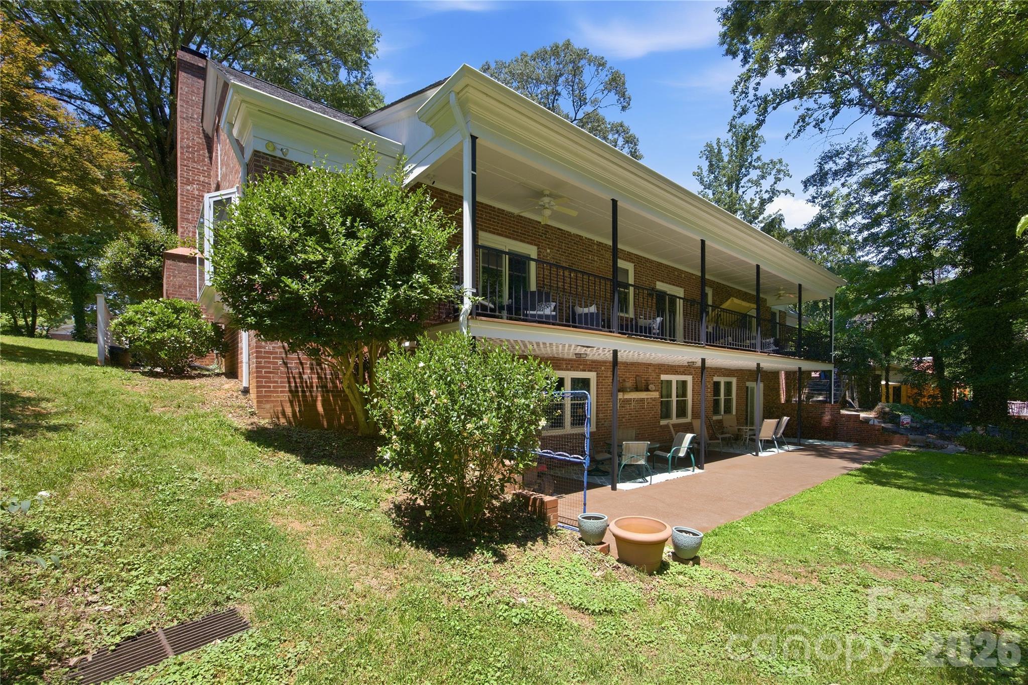 455 Heathcote Drive — Statesville
