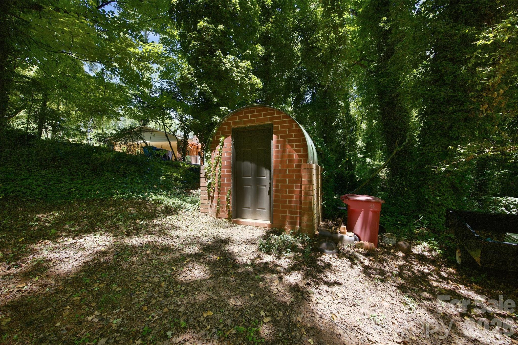 455 Heathcote Drive — Statesville