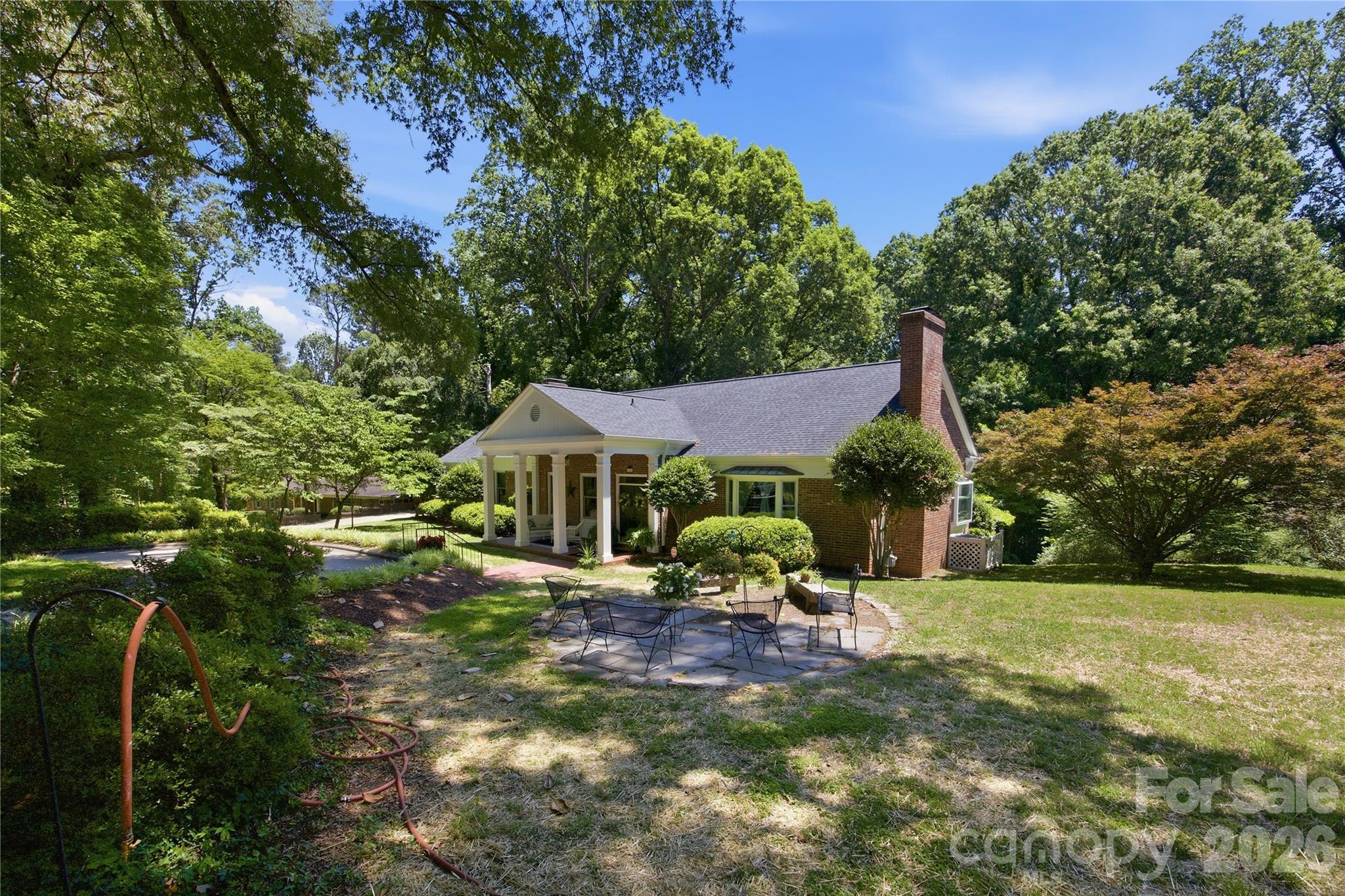 455 Heathcote Drive — Statesville