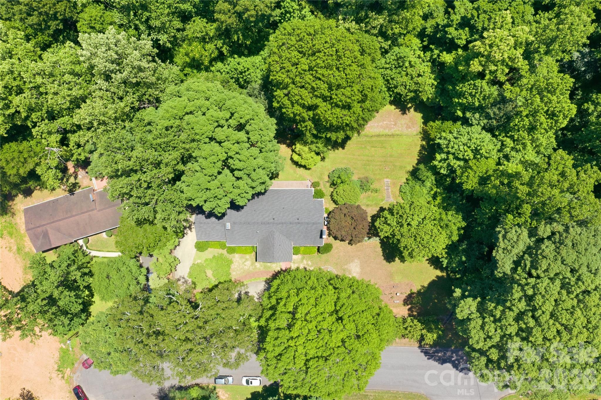 455 Heathcote Drive — Statesville