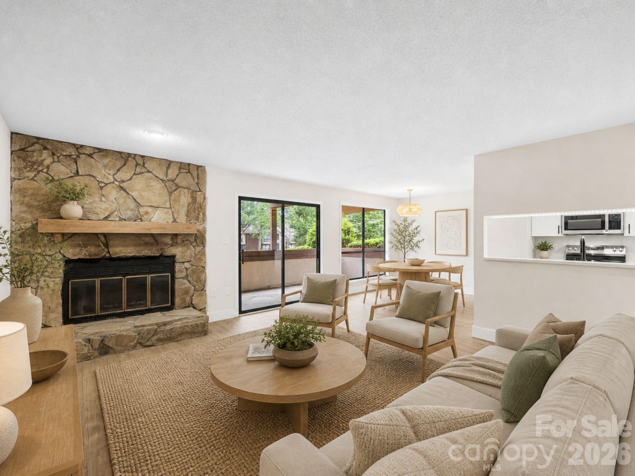 7204 Winery Lane — Charlotte