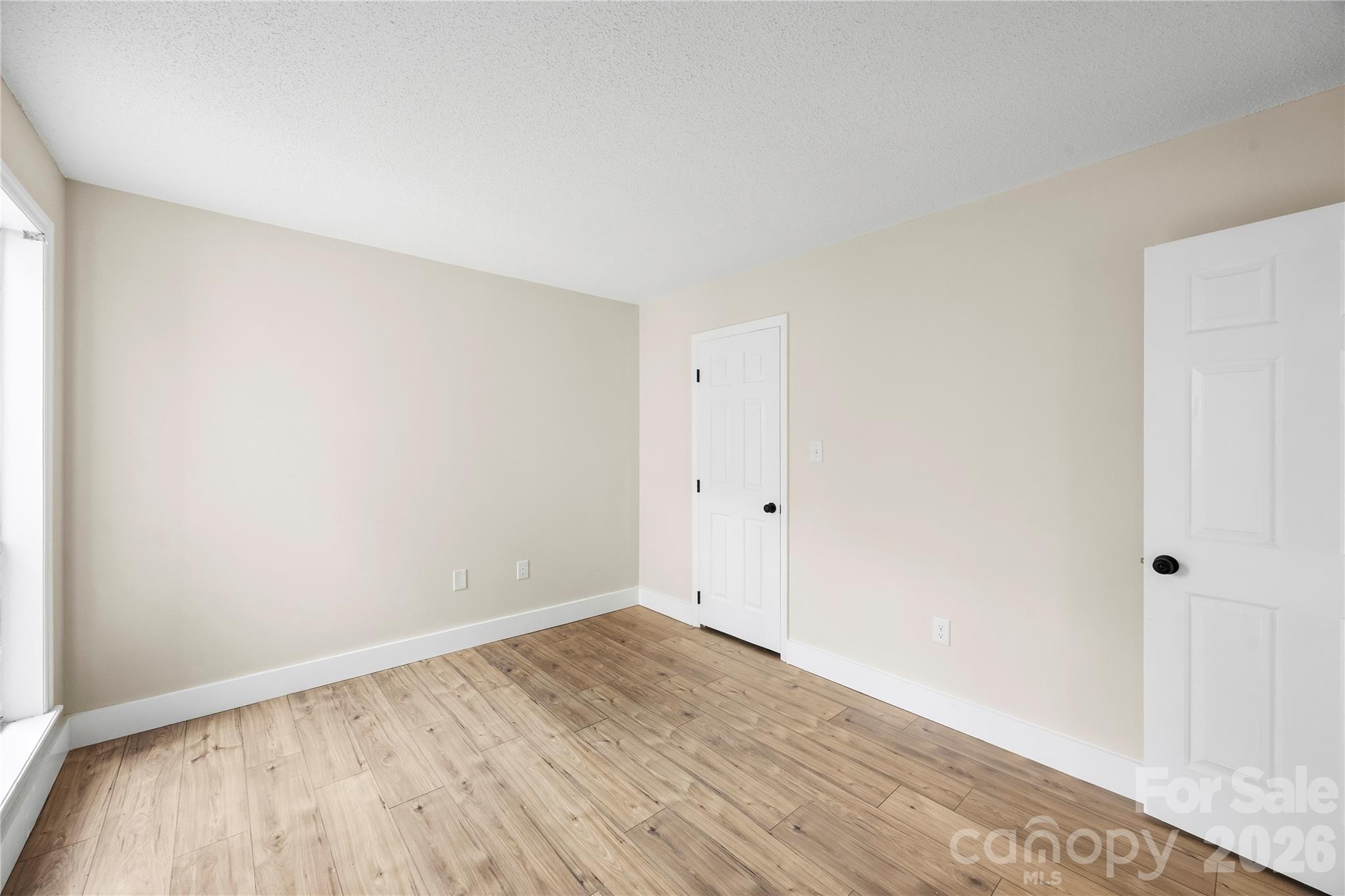 7204 Winery Lane — Charlotte