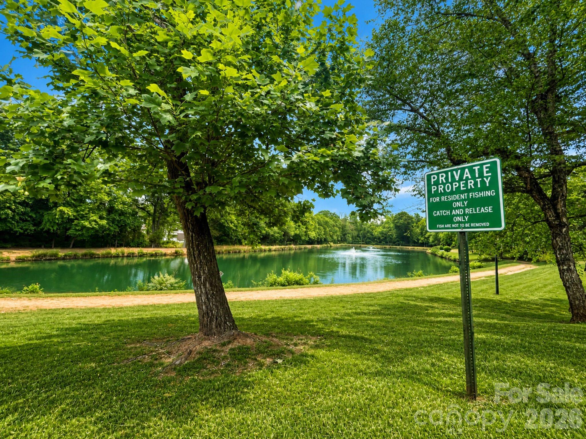 7204 Winery Lane — Charlotte