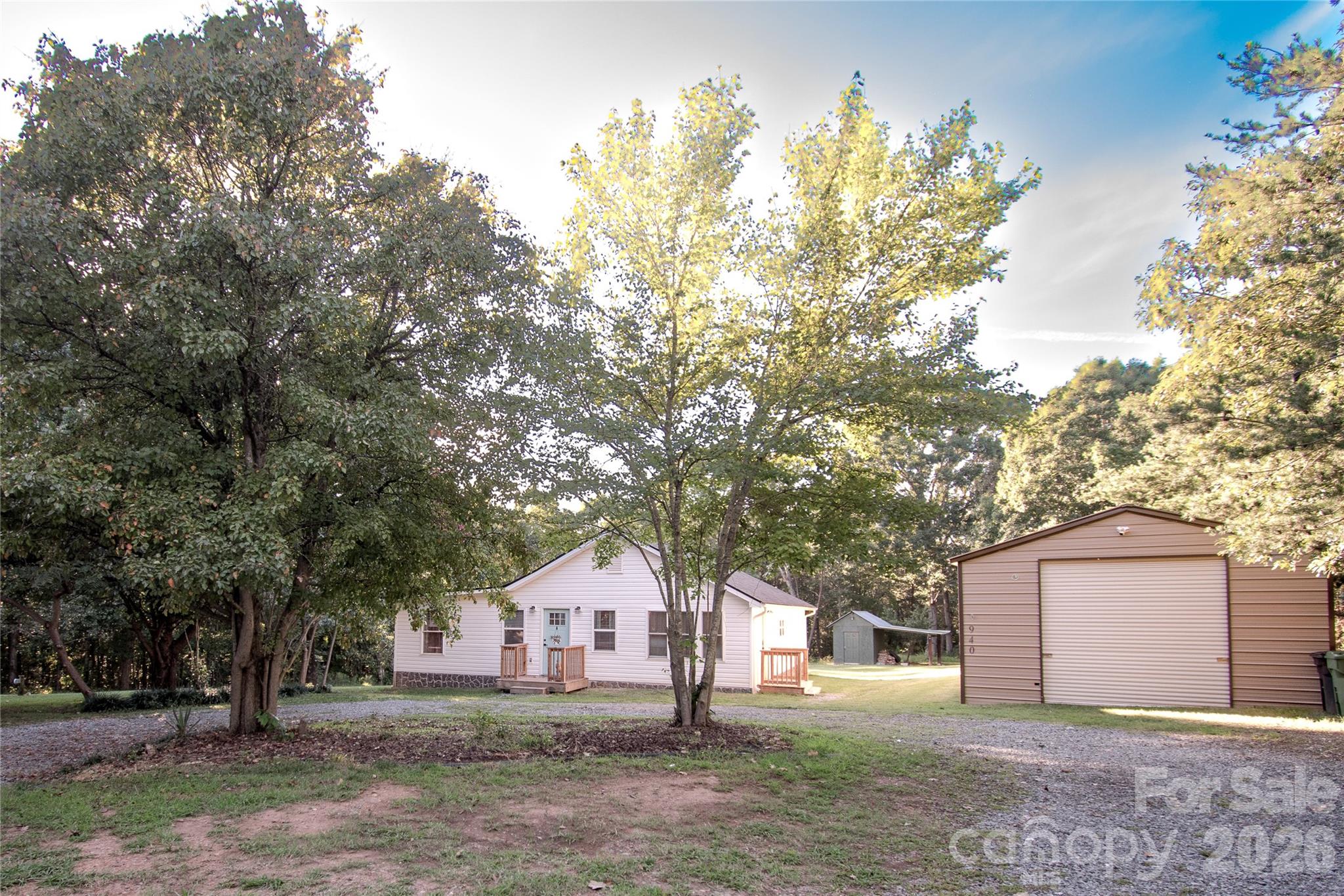 940 Guy Heavner Road — Lincolnton