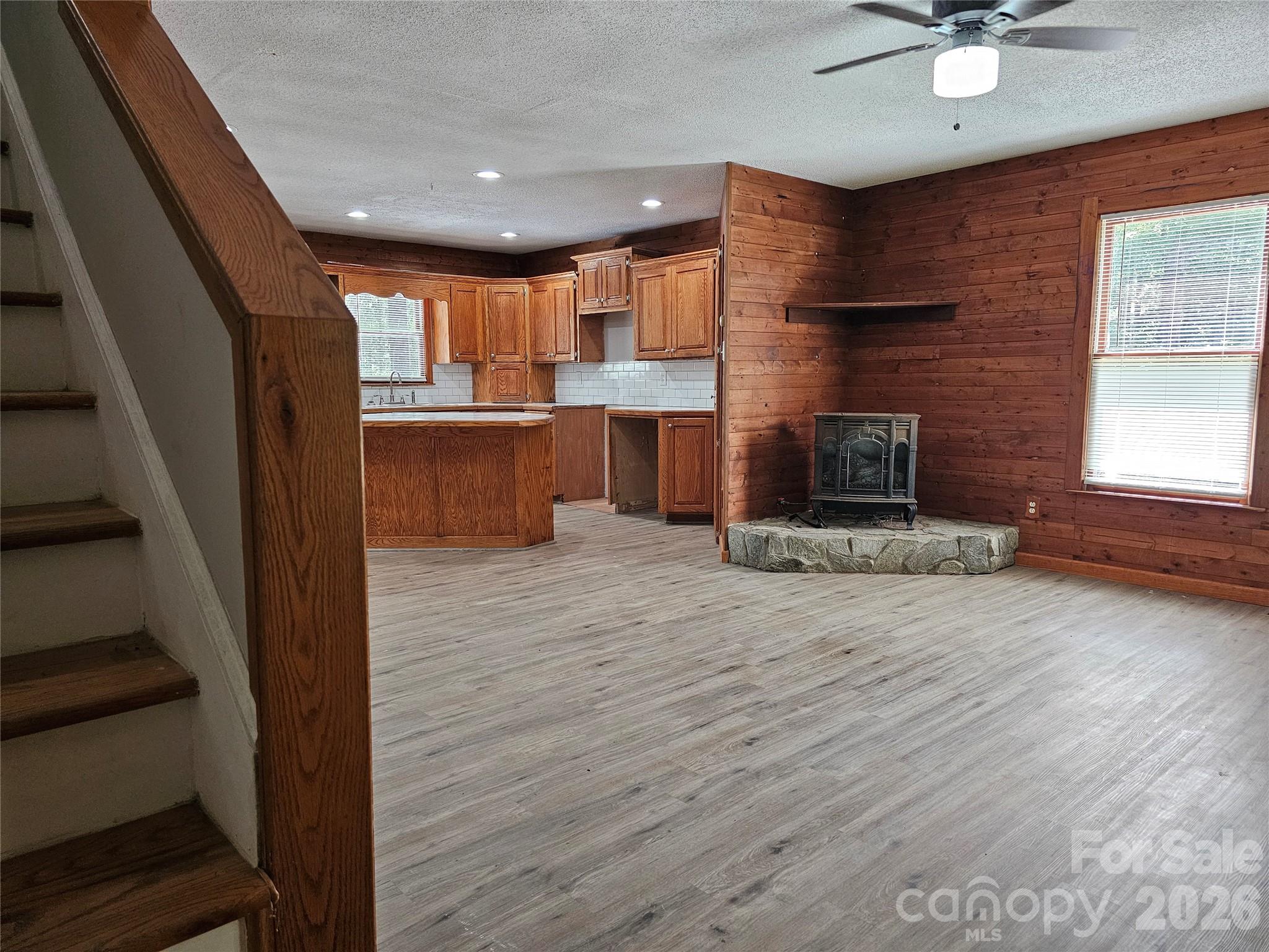 5692 Brooklyn Road — Great Falls