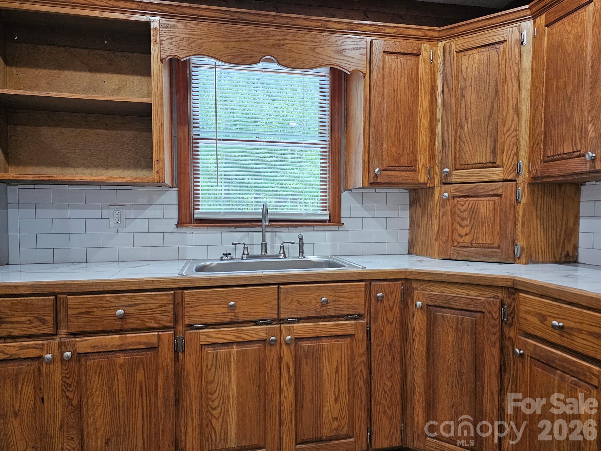 5692 Brooklyn Road — Great Falls