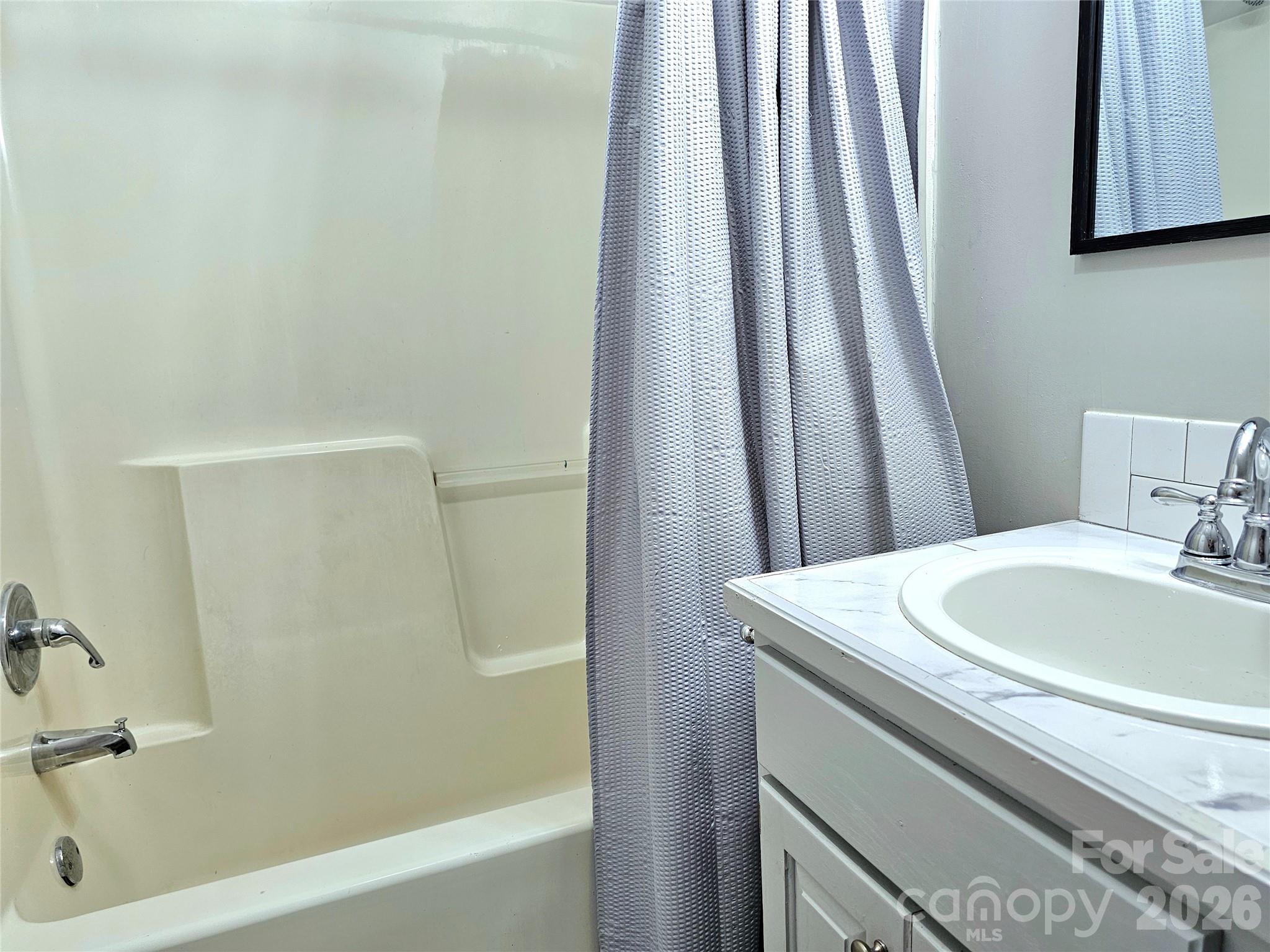 5692 Brooklyn Road — Great Falls