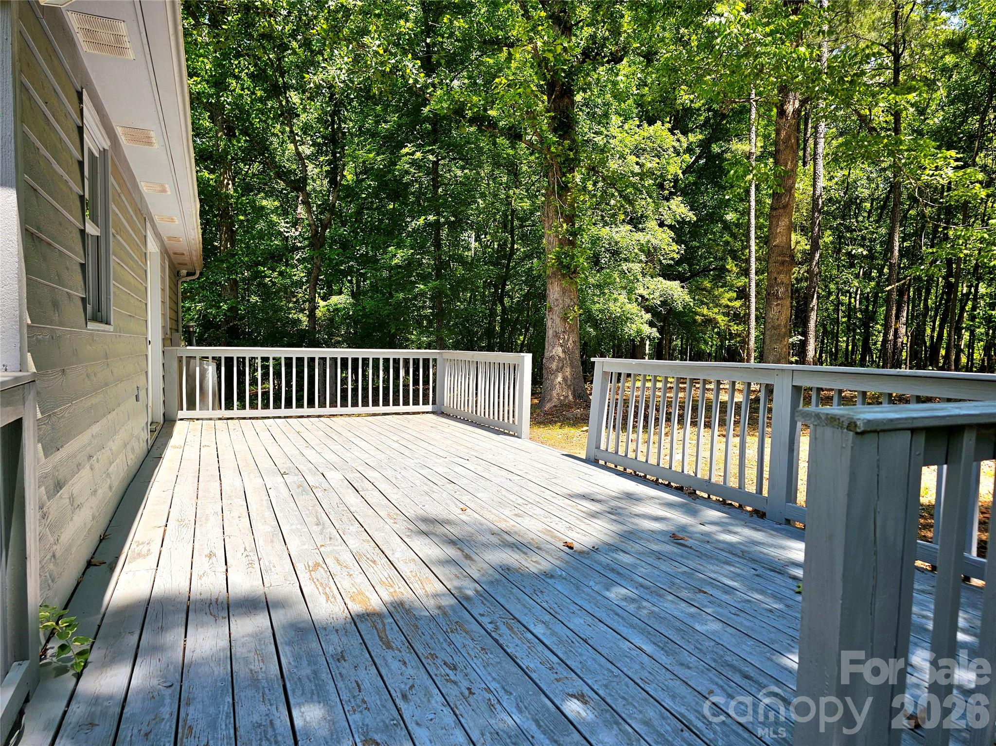 5692 Brooklyn Road — Great Falls