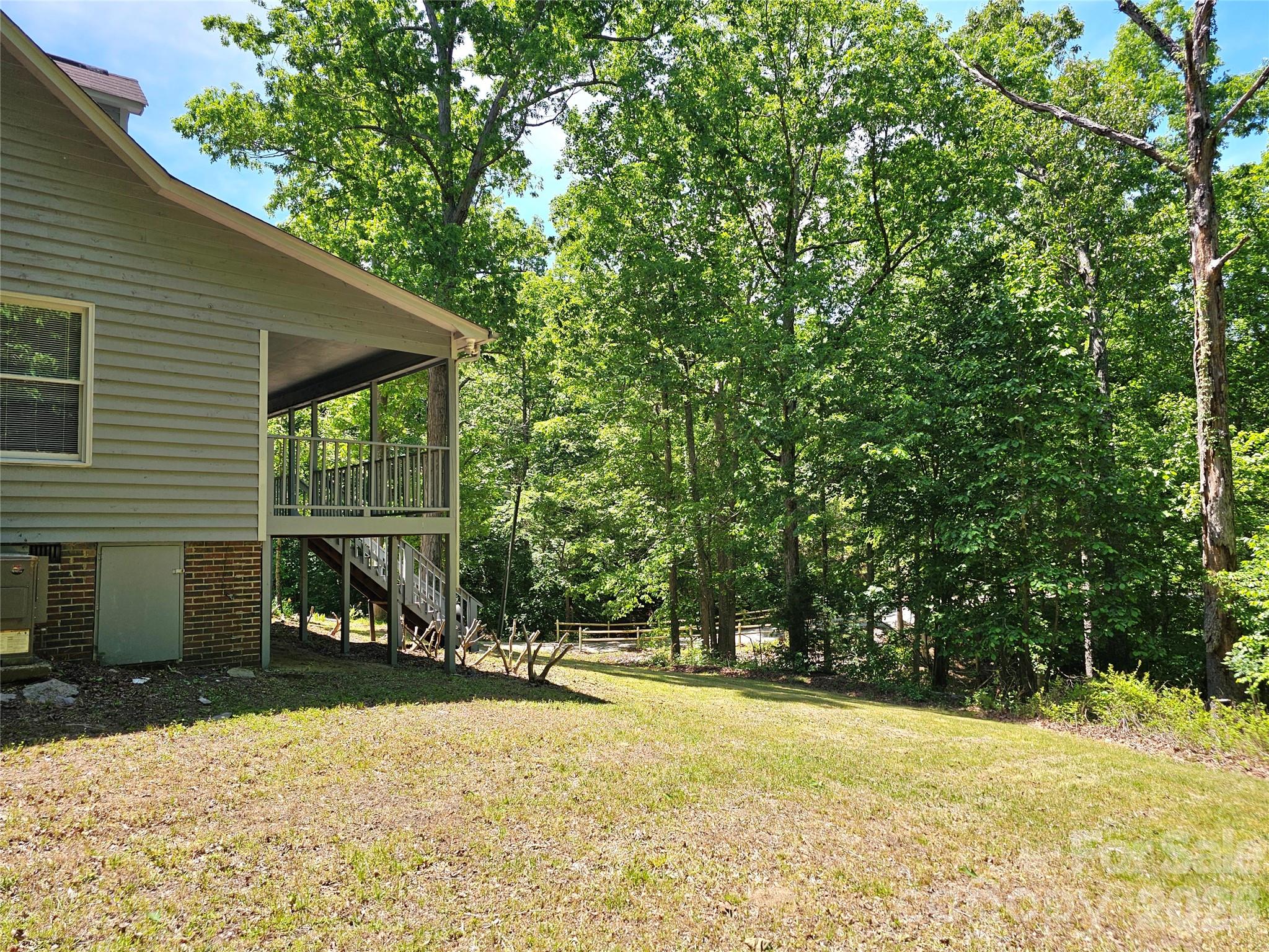 5692 Brooklyn Road — Great Falls