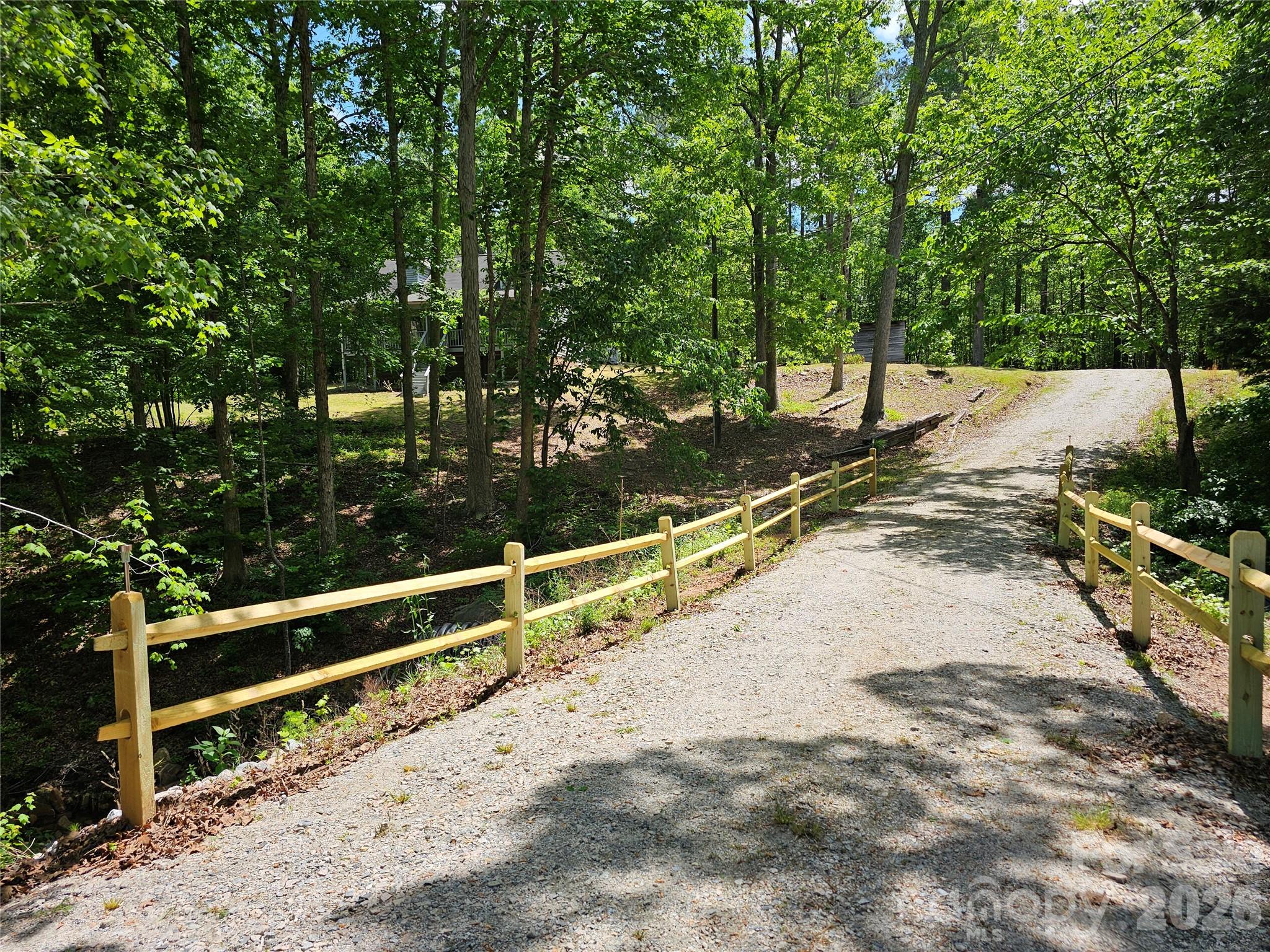 5692 Brooklyn Road — Great Falls