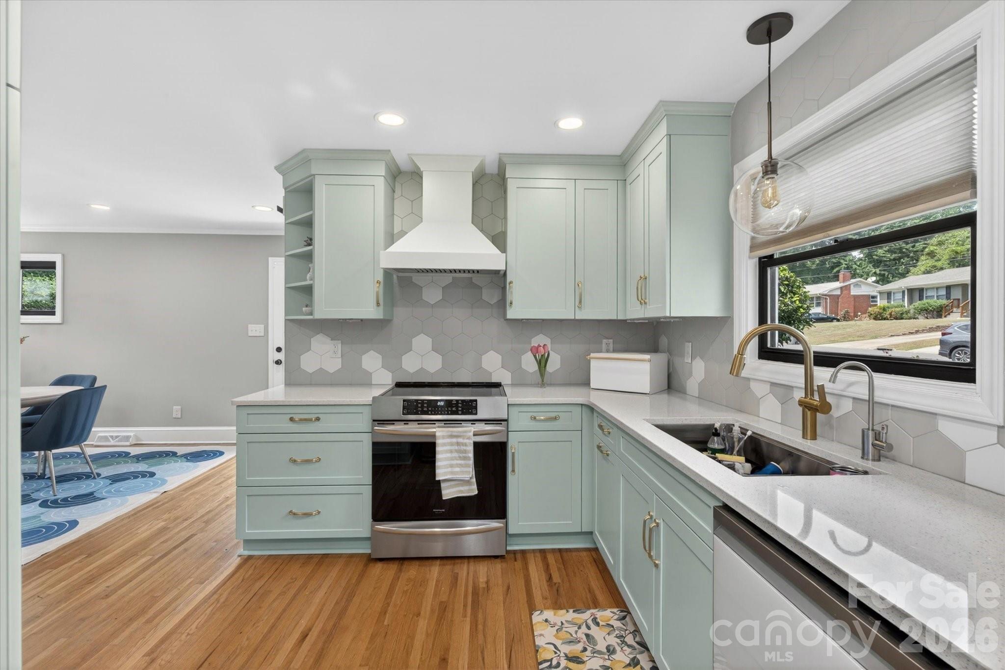 1031 Cutler Place — Charlotte