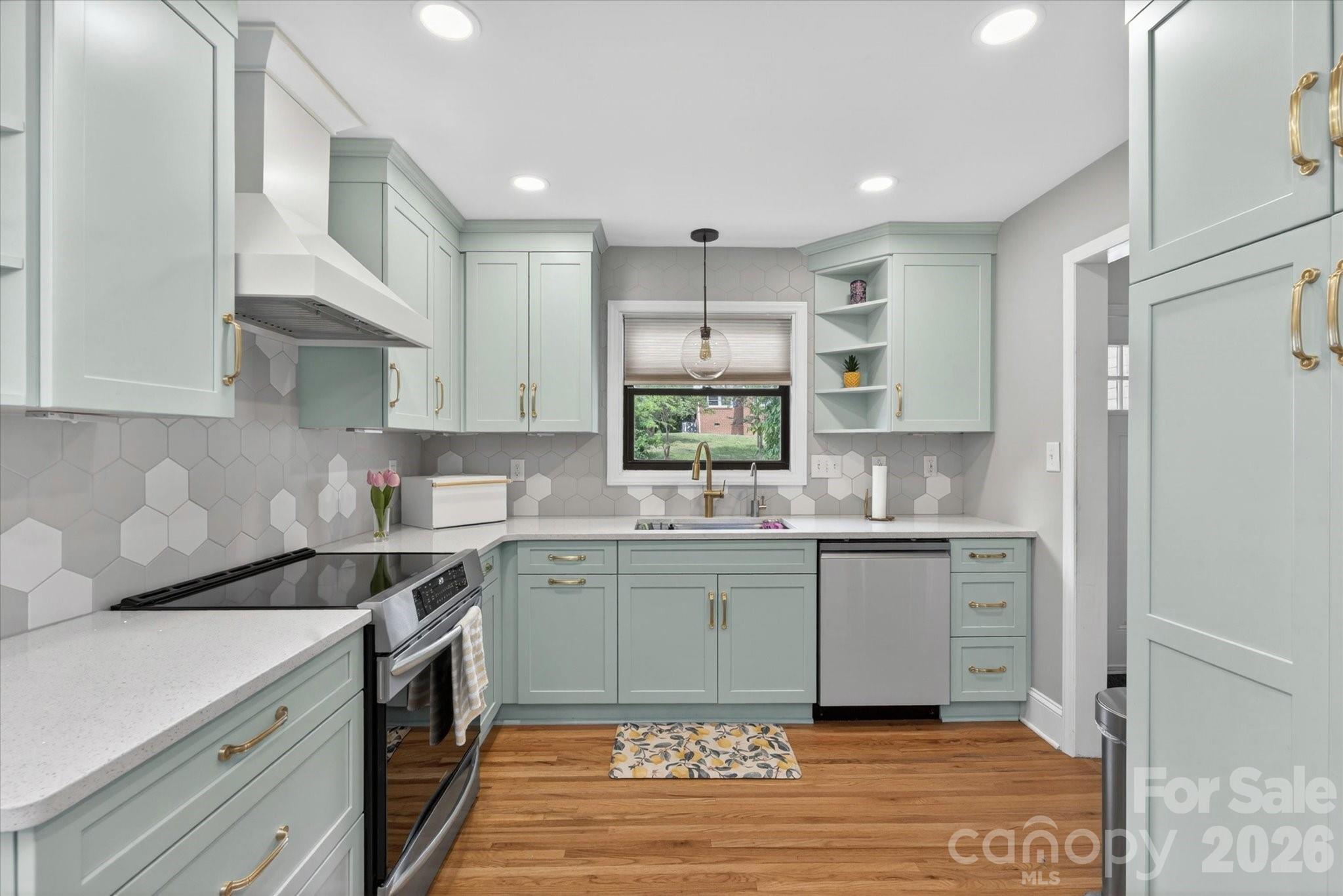 1031 Cutler Place — Charlotte