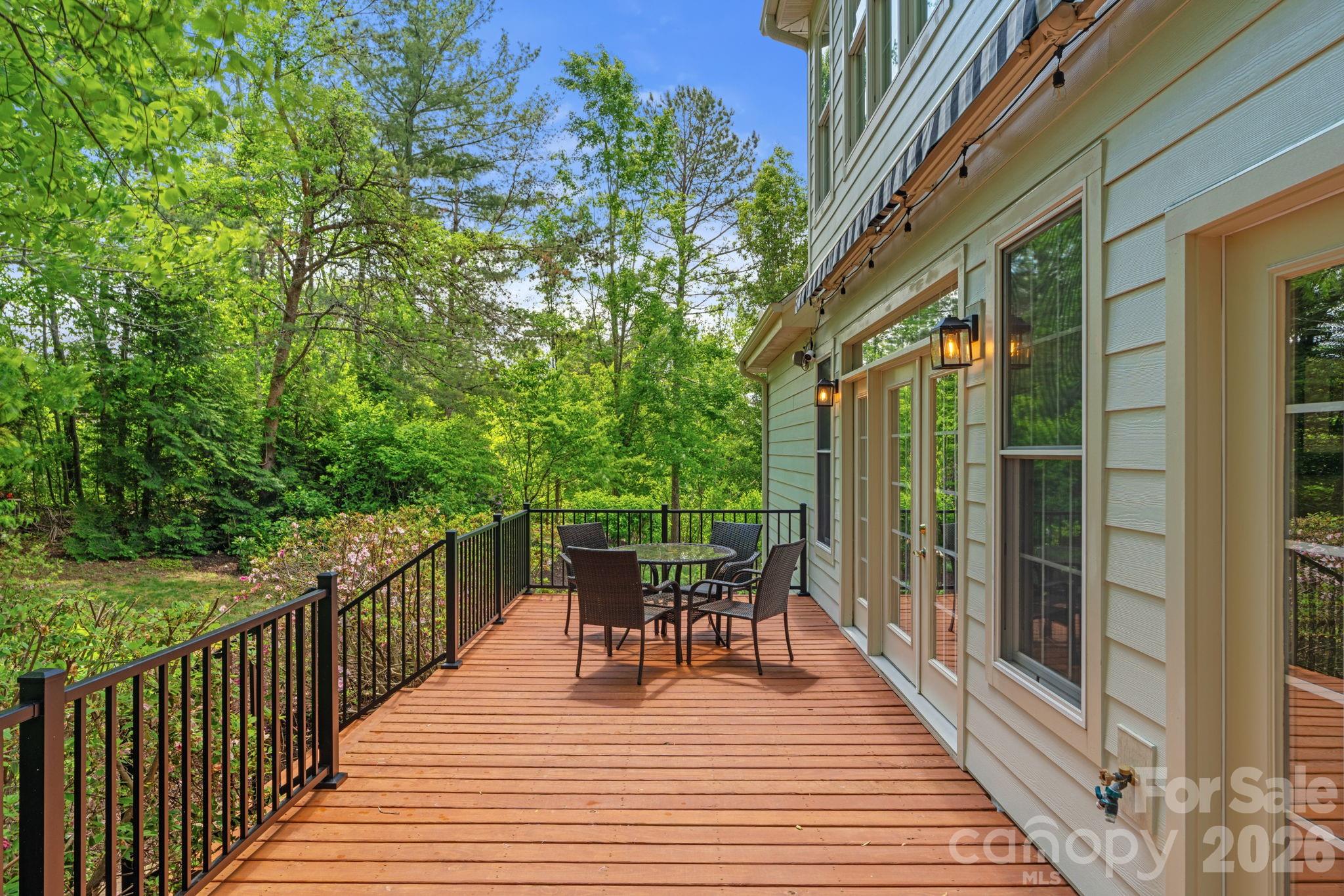 34 Carden Drive — Weaverville