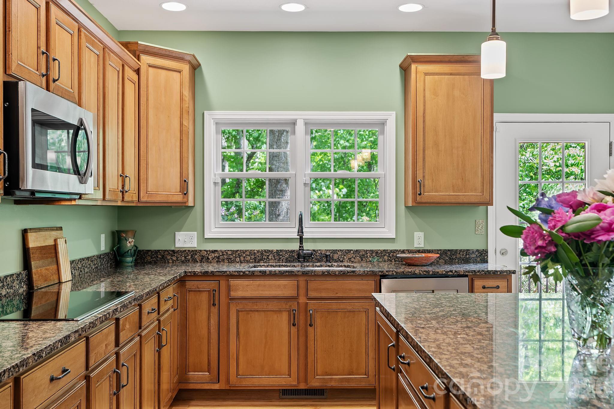 34 Carden Drive — Weaverville
