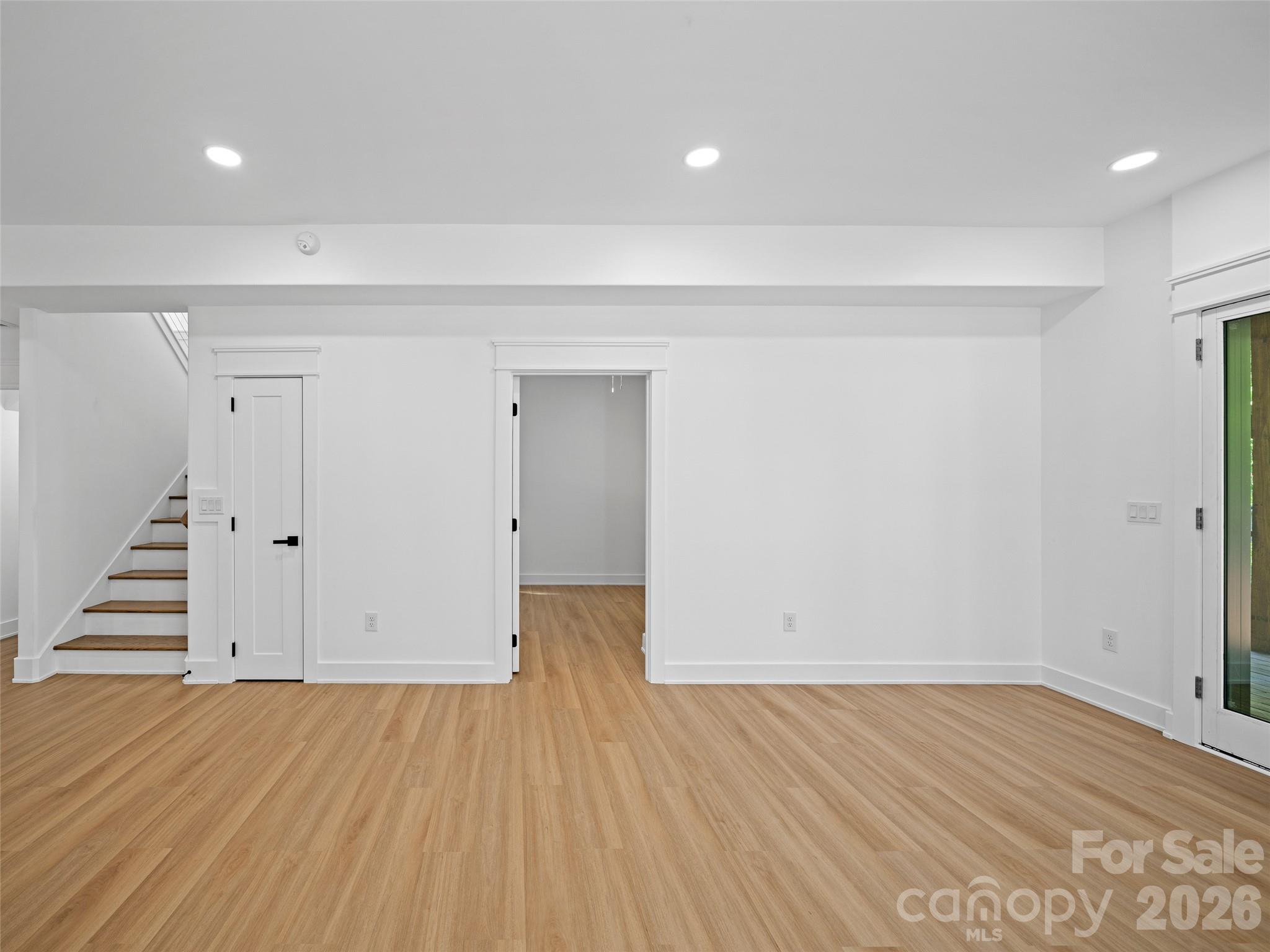 92 Cedar Street — Asheville