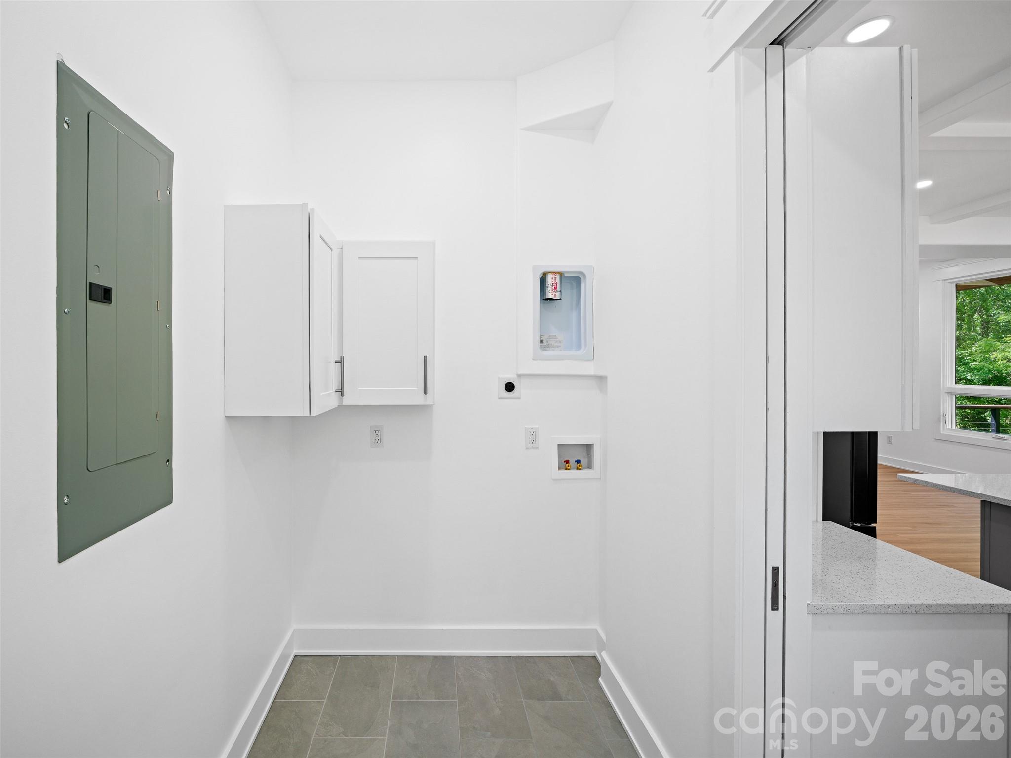 92 Cedar Street — Asheville