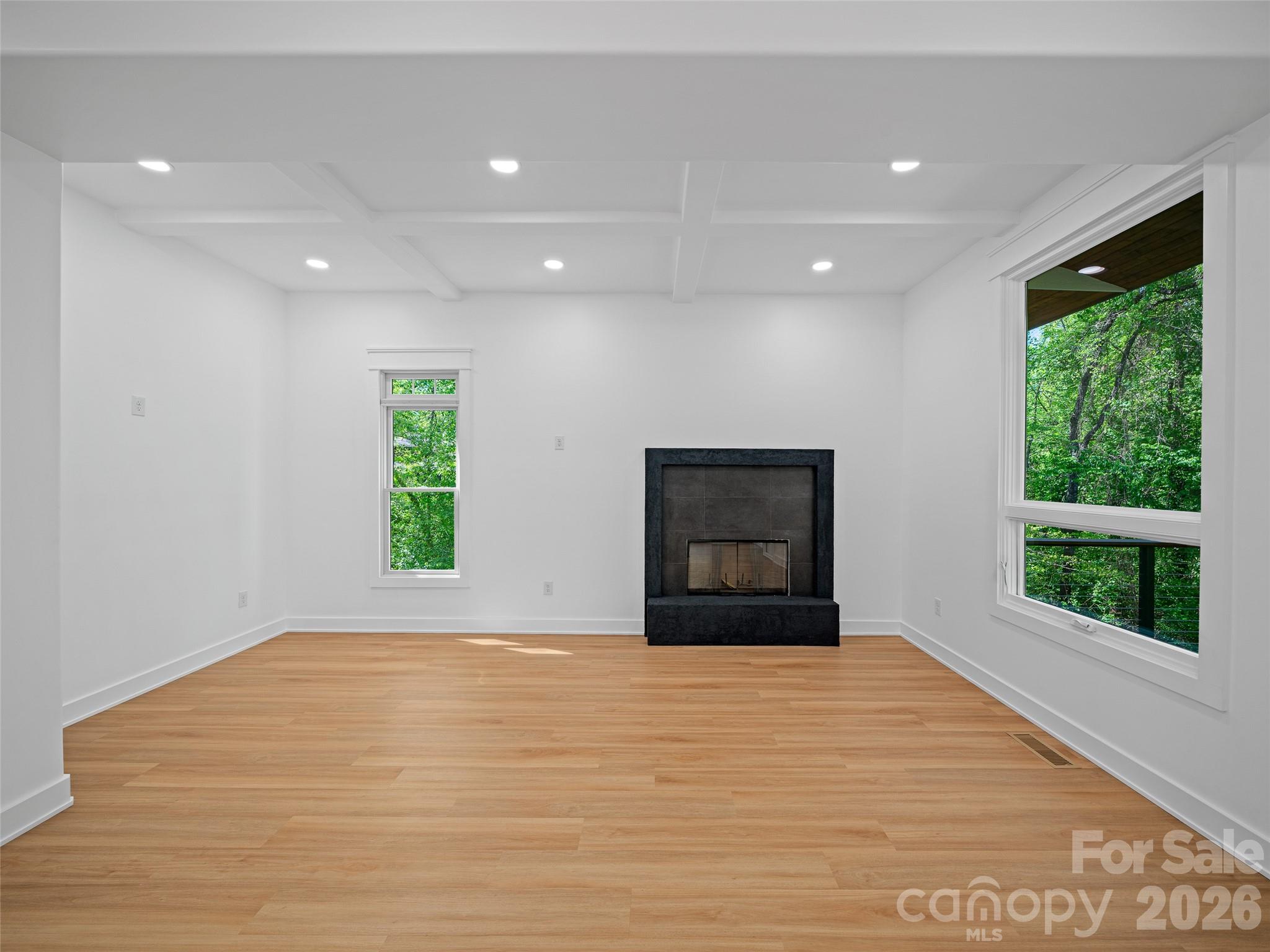 92 Cedar Street — Asheville