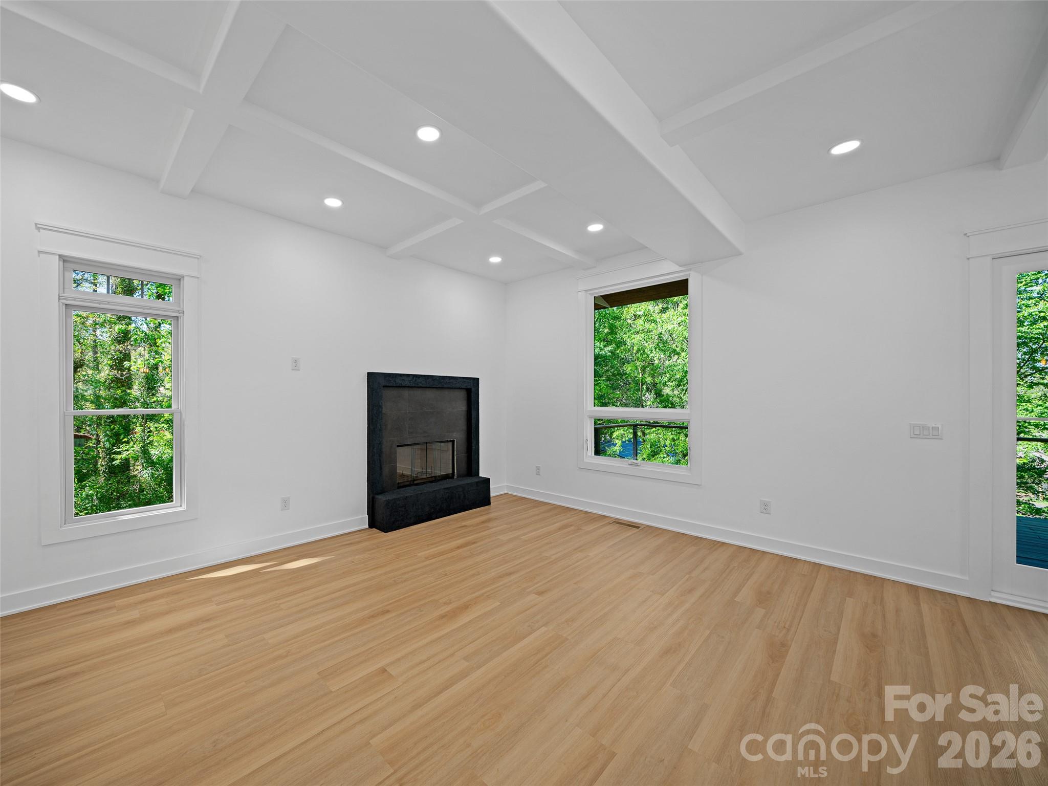 92 Cedar Street — Asheville