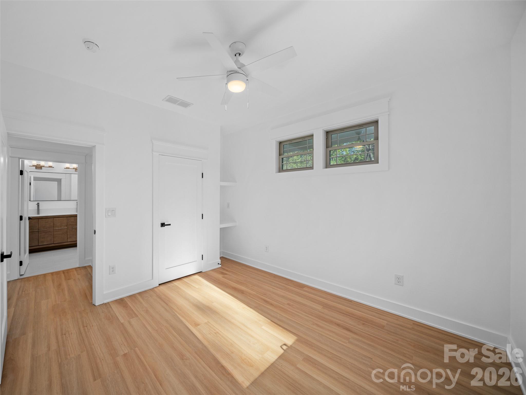 92 Cedar Street — Asheville