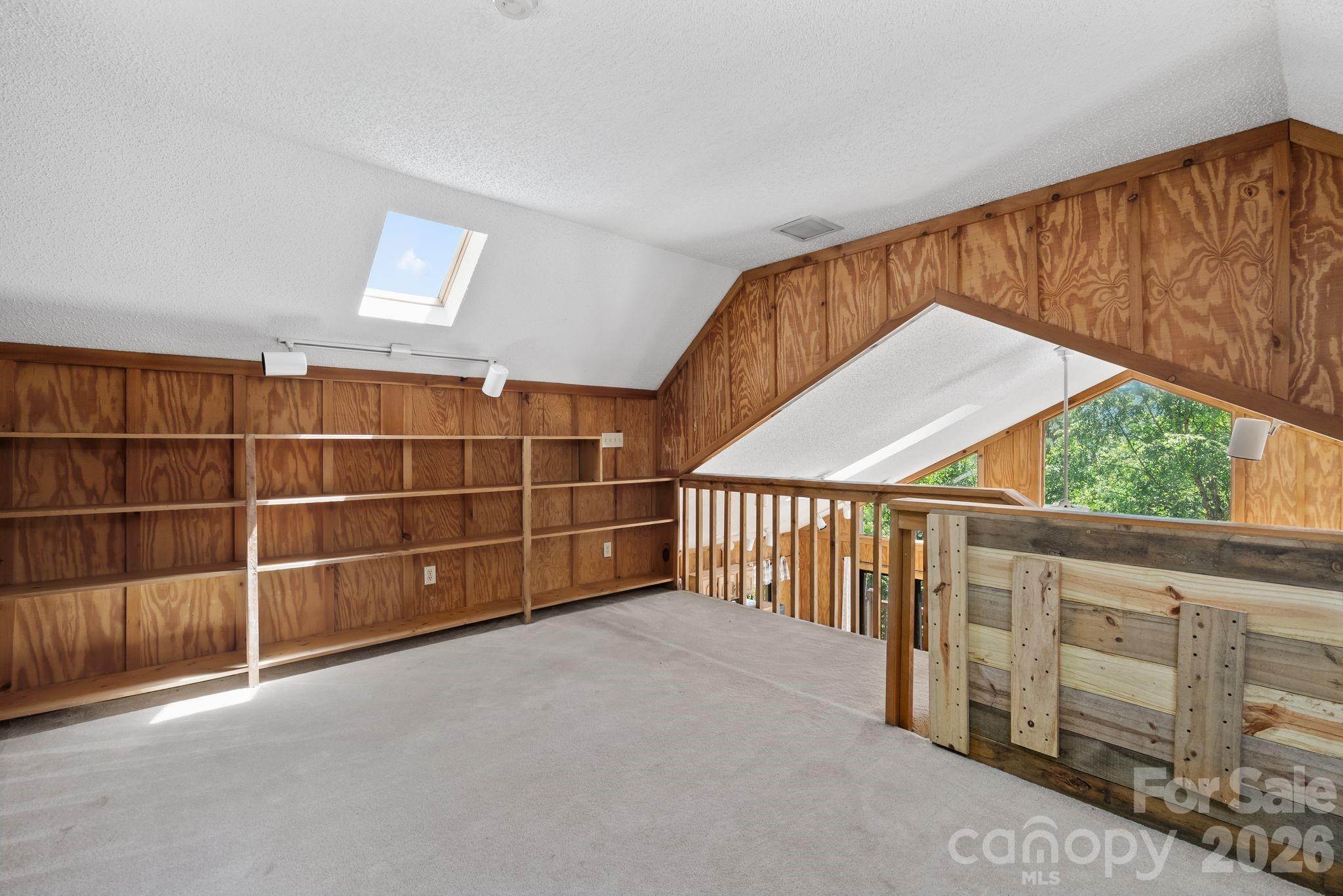 1206 Caldwell Mountain Road — Hot Springs
