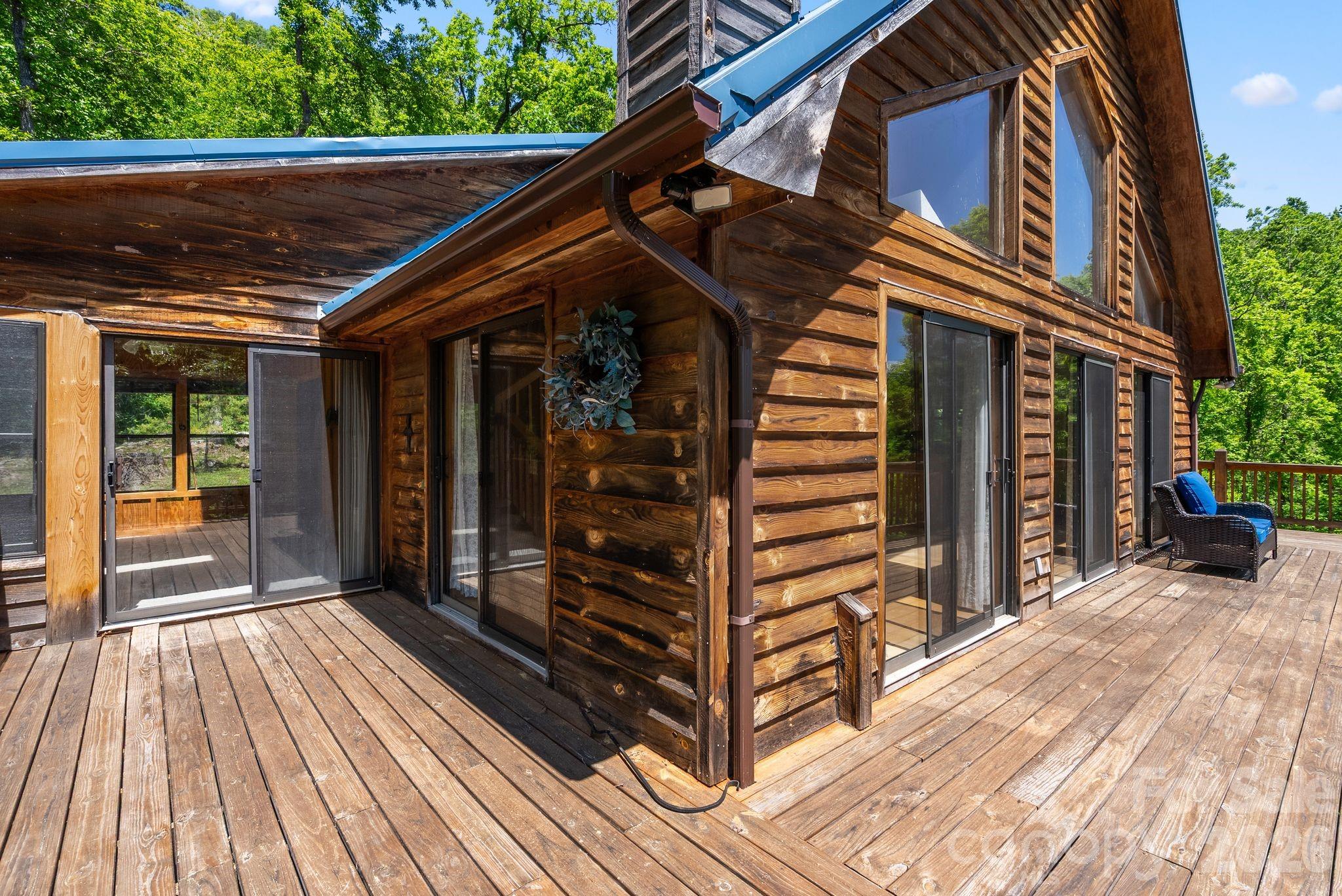 1206 Caldwell Mountain Road — Hot Springs