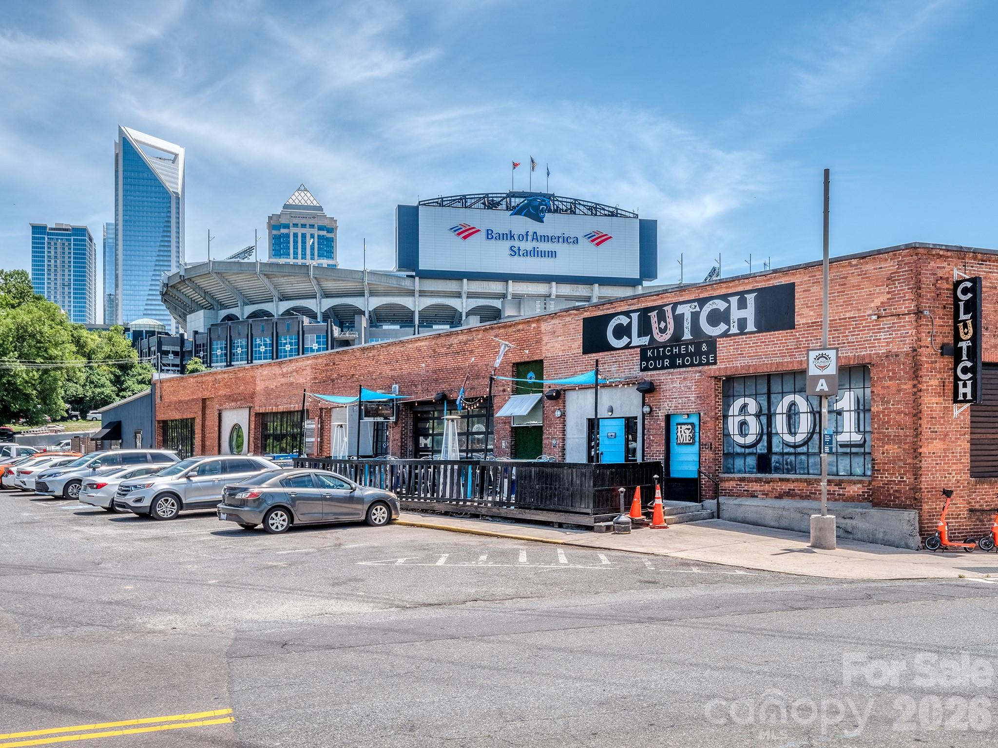 1101 W 1st Street #211 — Charlotte